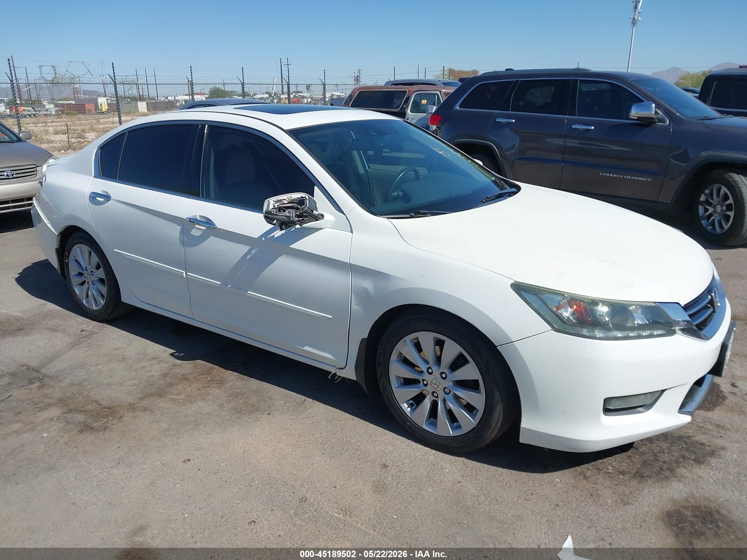 2015 Honda Accord Ex-l V-6 White vin: 1HGCR3F87FA024673