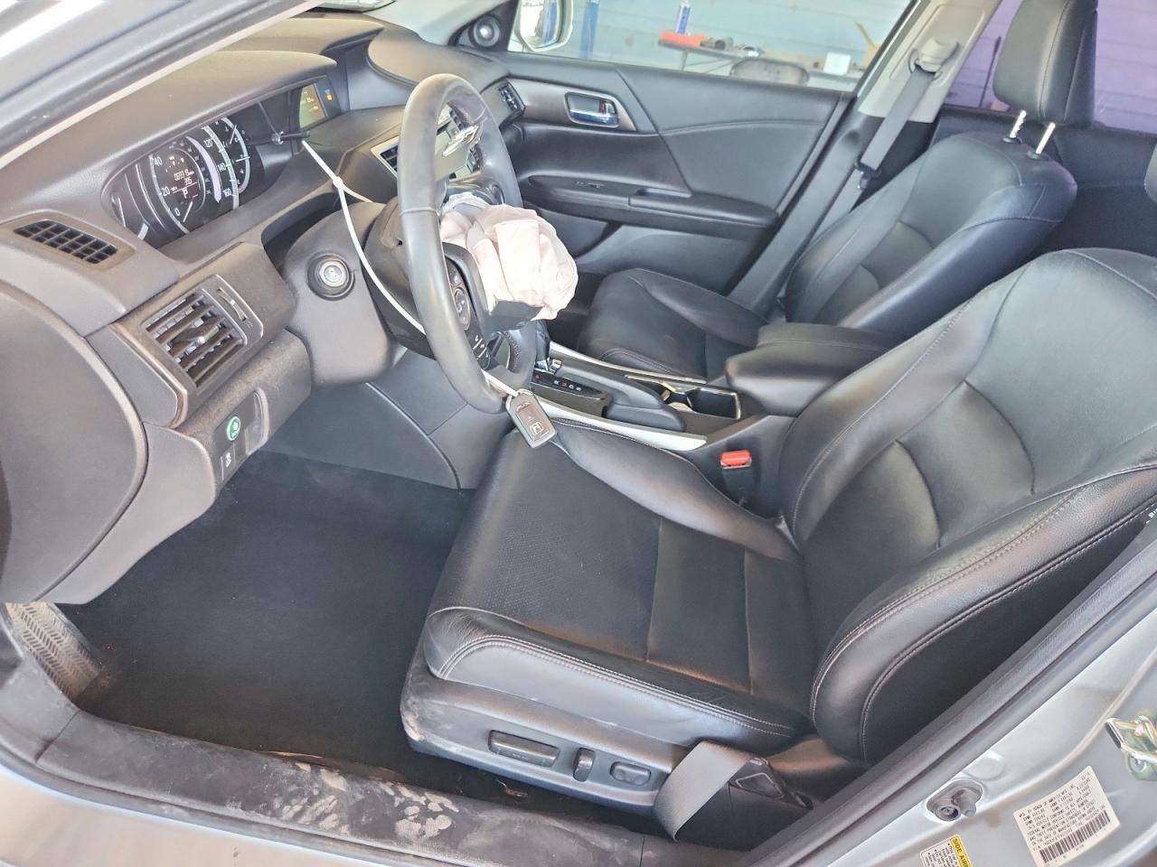 2015 Honda Accord Exl Серебряный vin: 1HGCR3F87FA025449