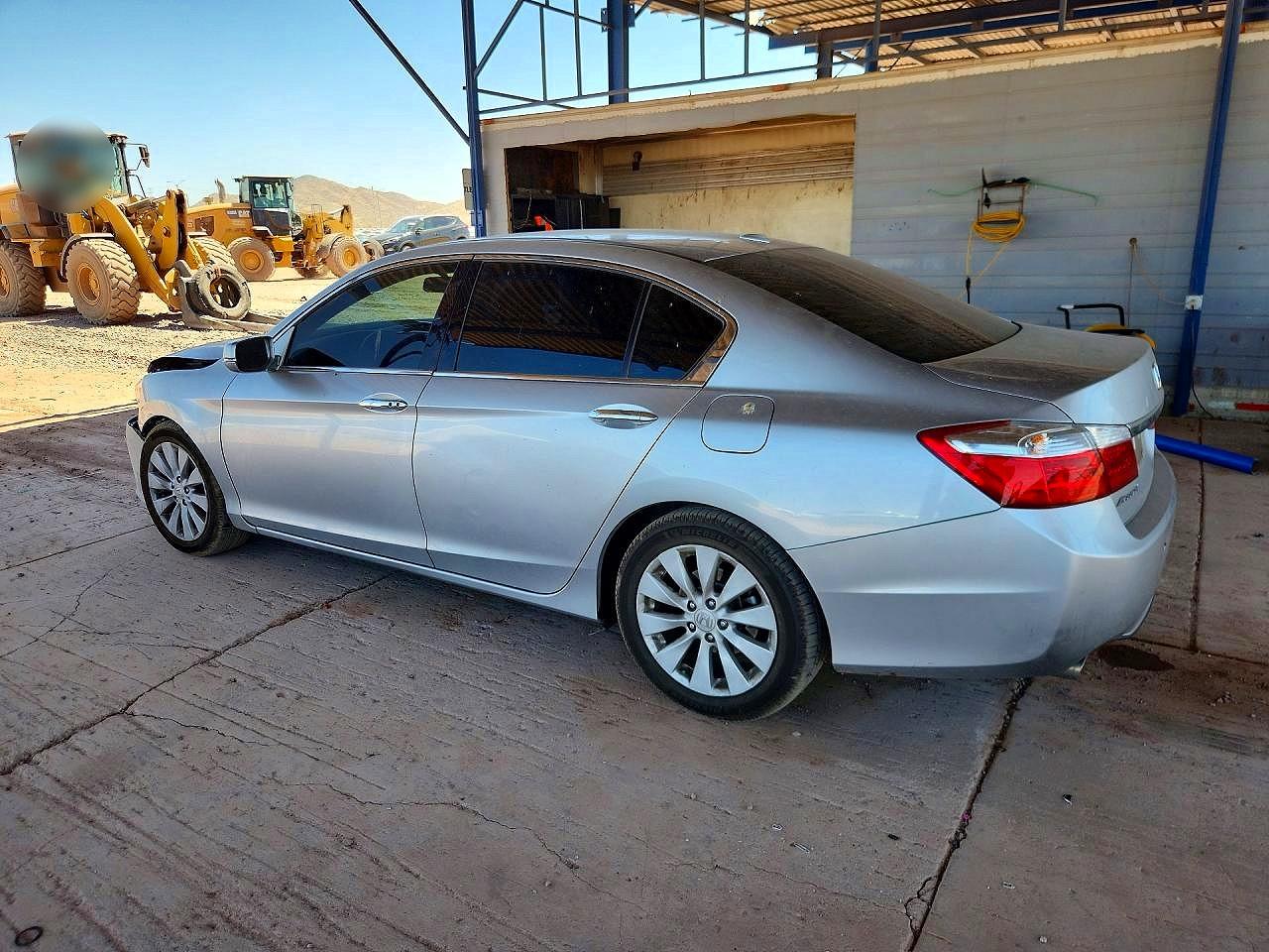 2015 Honda Accord Exl Серебряный vin: 1HGCR3F87FA025449