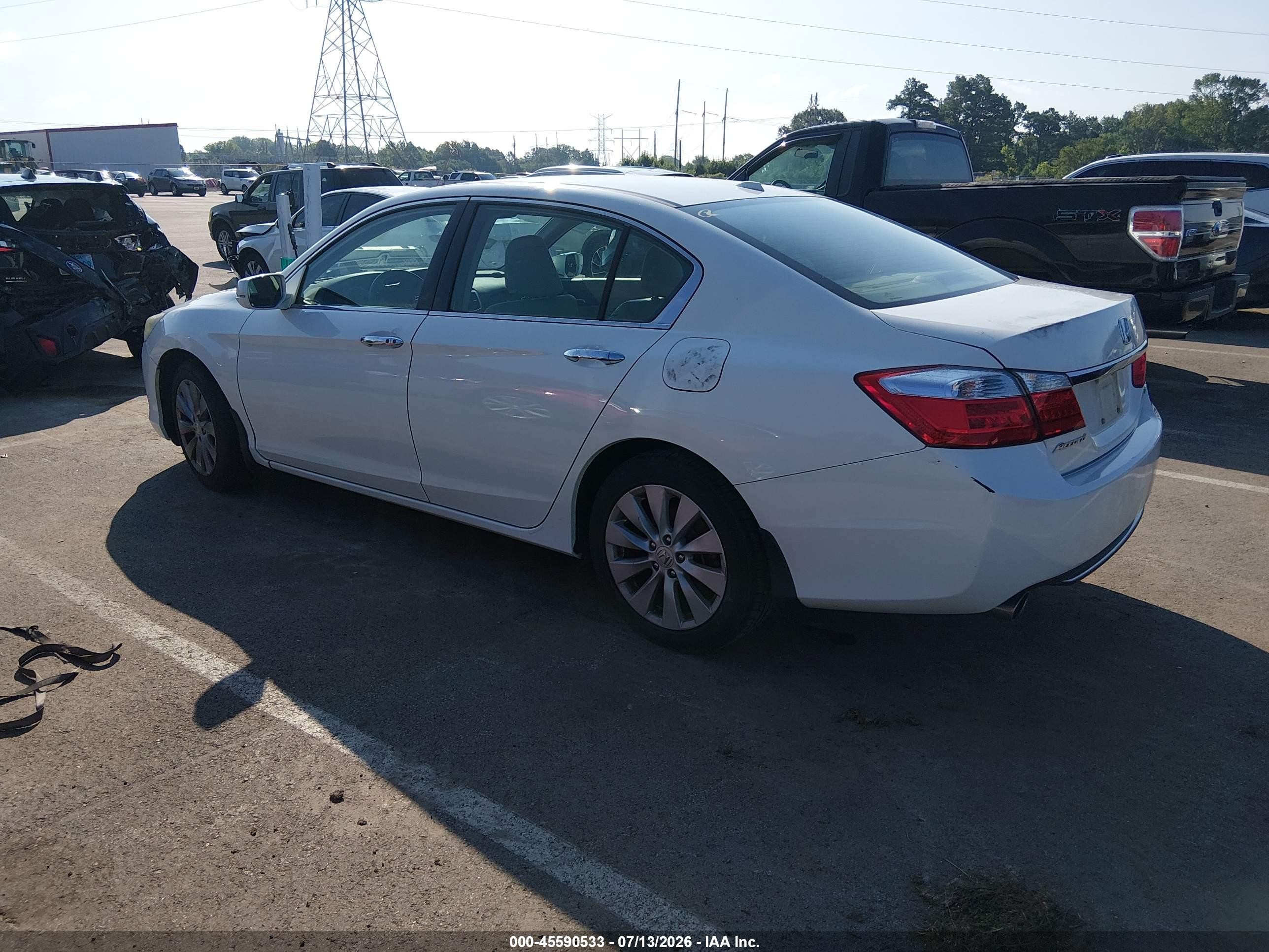 2013 Honda Accord Ex-l V-6 White vin: 1HGCR3F88DA040426