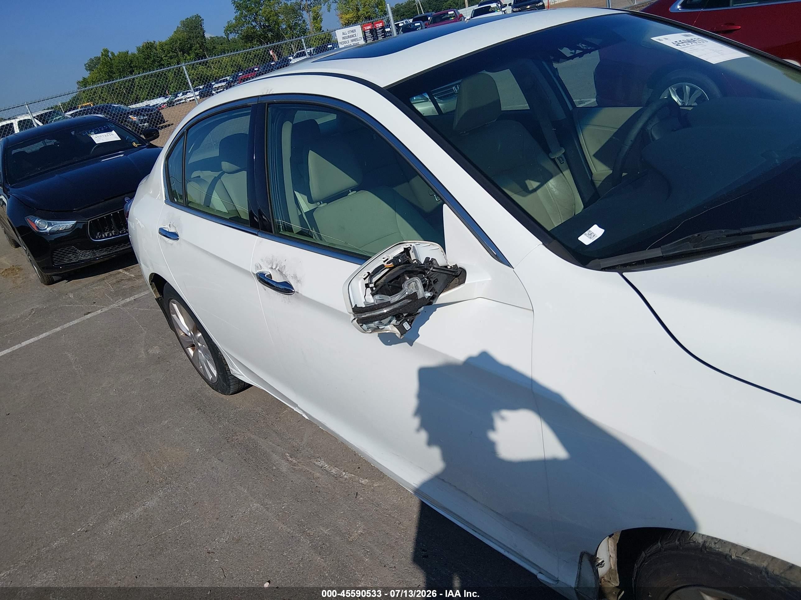 2013 Honda Accord Ex-l V-6 White vin: 1HGCR3F88DA040426
