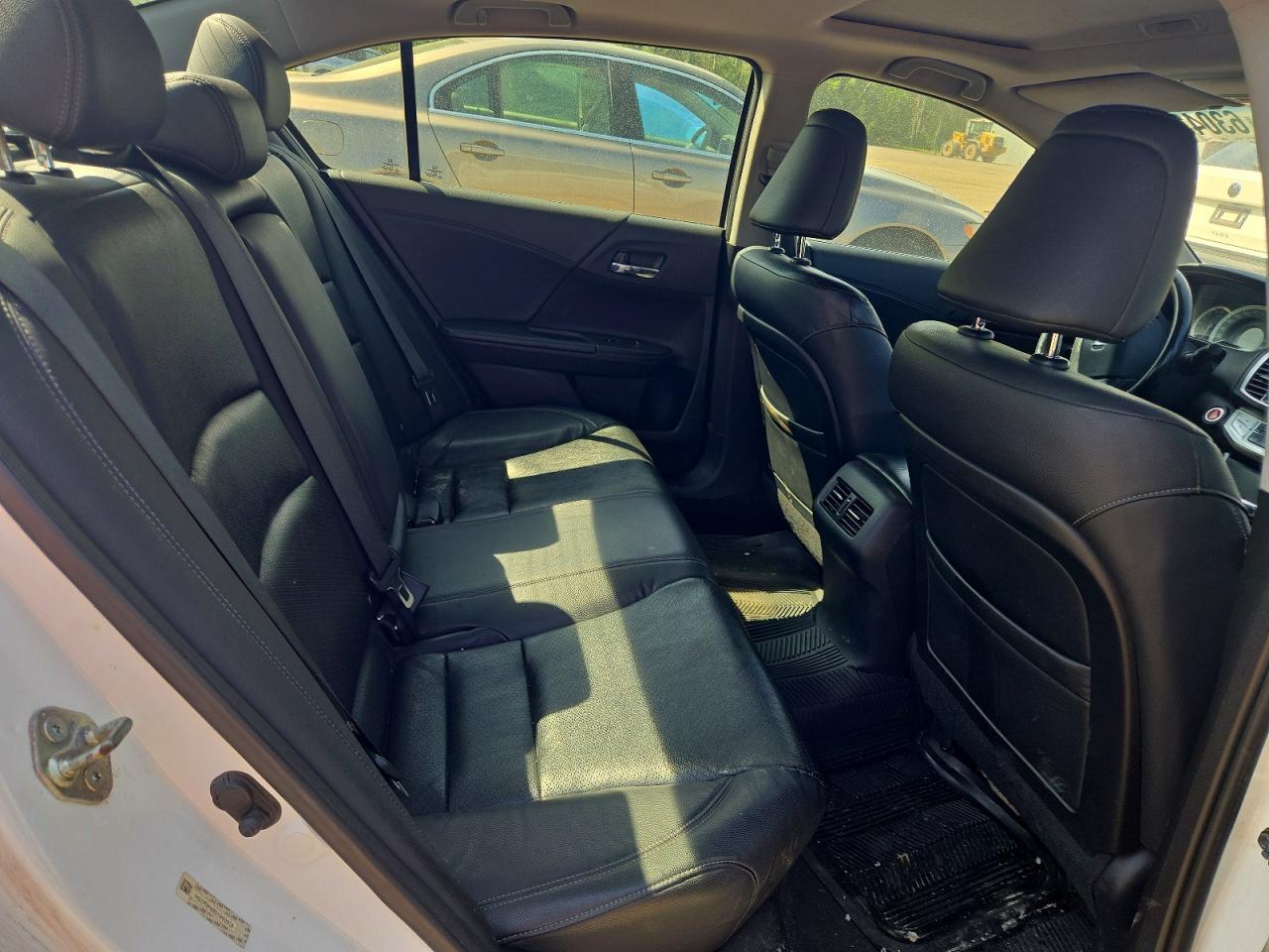 2013 Honda Accord Exl White vin: 1HGCR3F88DA800936