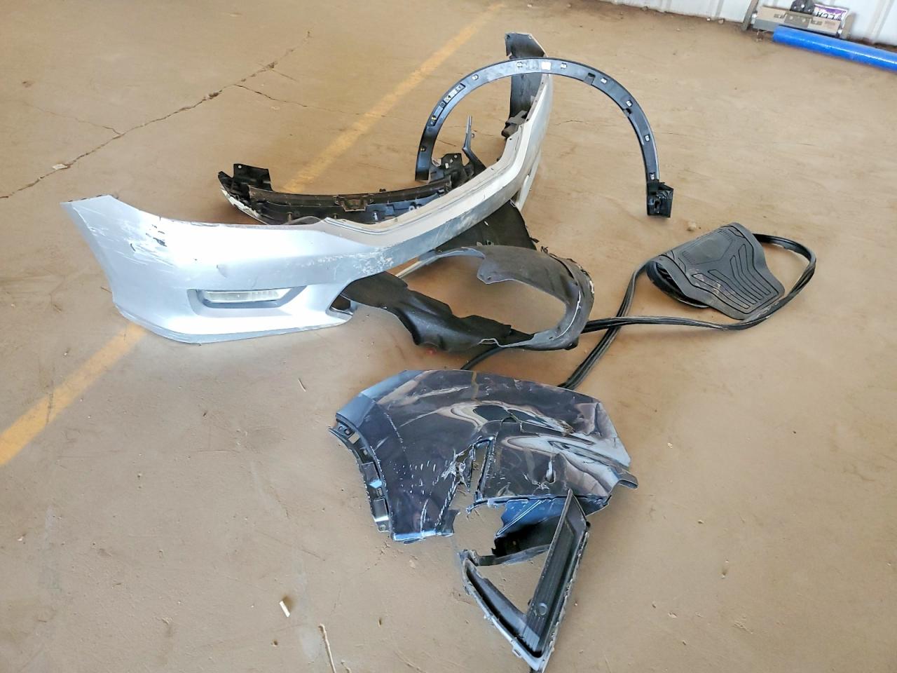 2013 Honda Accord Exl Серебряный vin: 1HGCR3F89DA009461