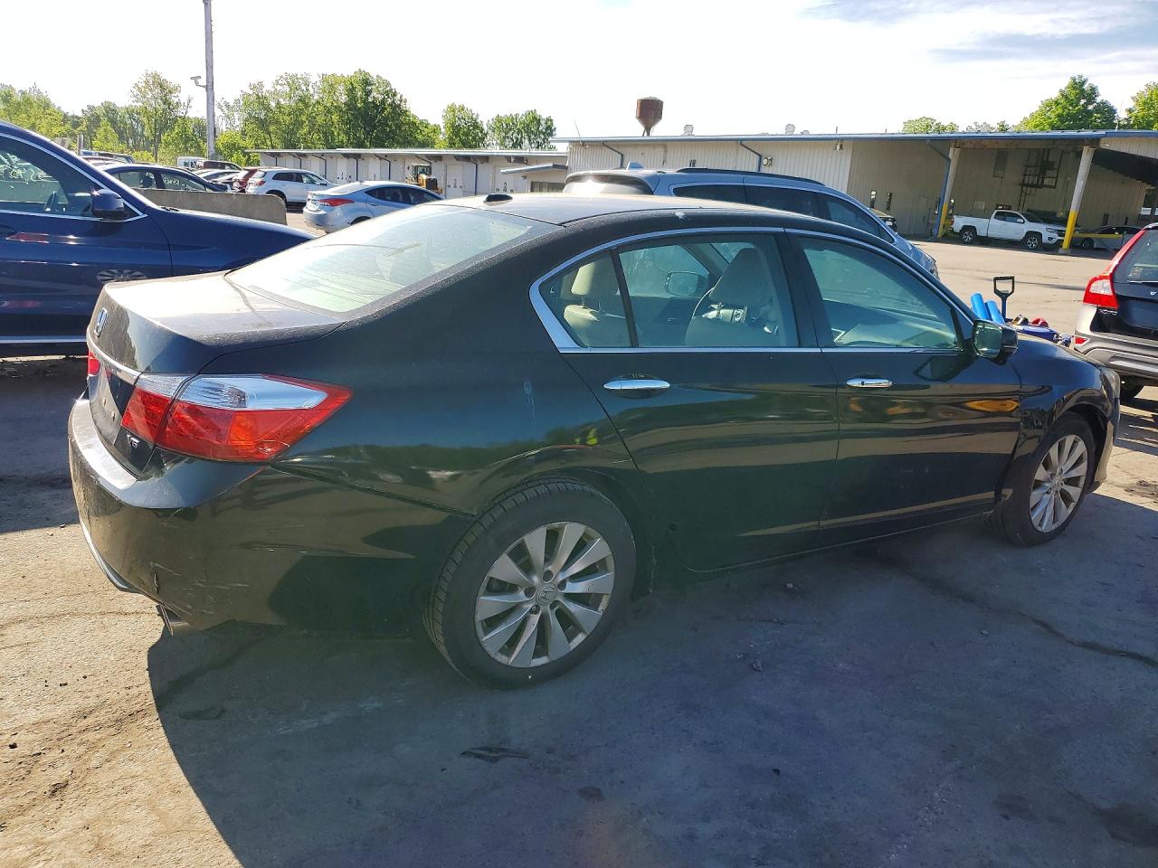 2013 Honda Accord Black vin: 1HGCR3F89DA011565
