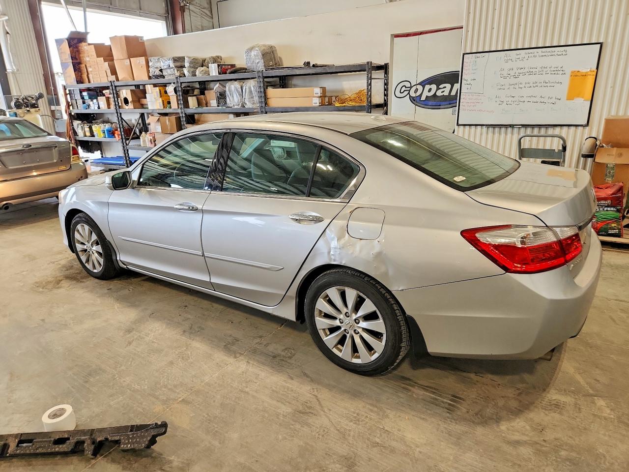 2013 Honda Accord Exl Серебряный vin: 1HGCR3F89DA043352