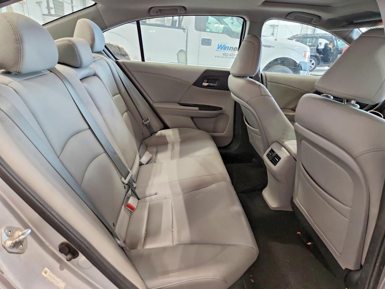 2013 Honda Accord Exl Серебряный vin: 1HGCR3F89DA043352