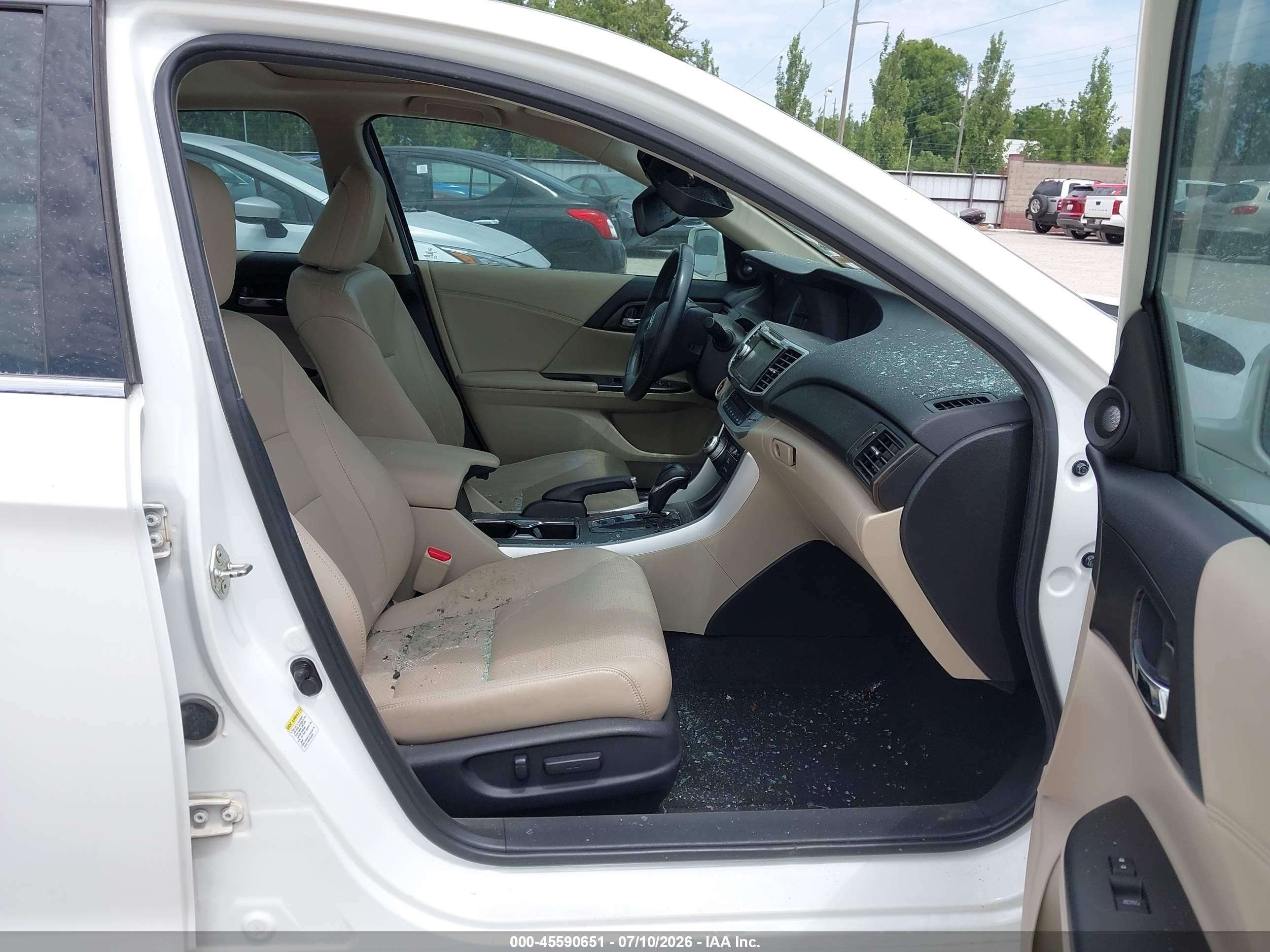 2013 Honda Accord Ex-l V-6 White vin: 1HGCR3F8XDA013079