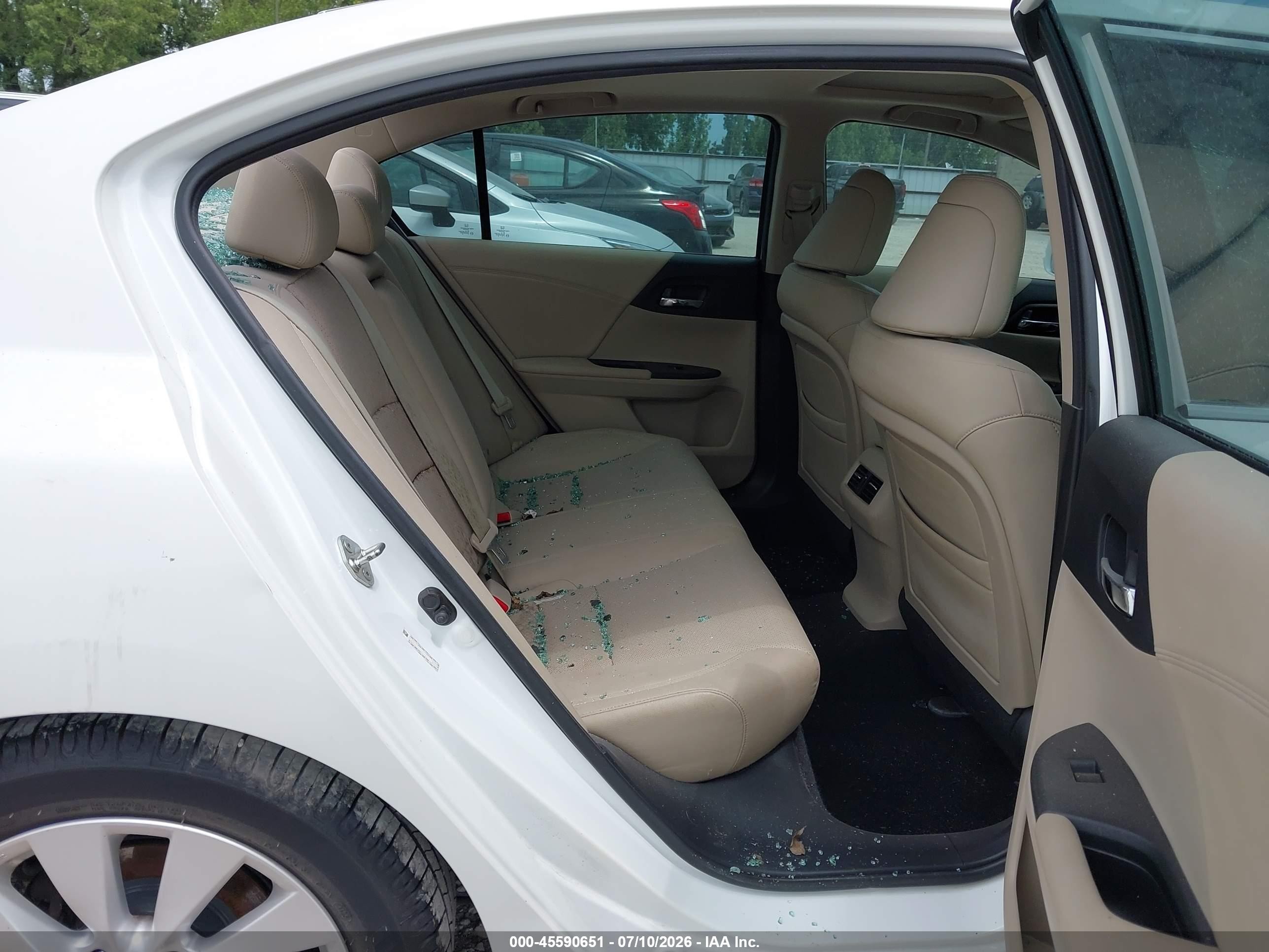 2013 Honda Accord Ex-l V-6 White vin: 1HGCR3F8XDA013079