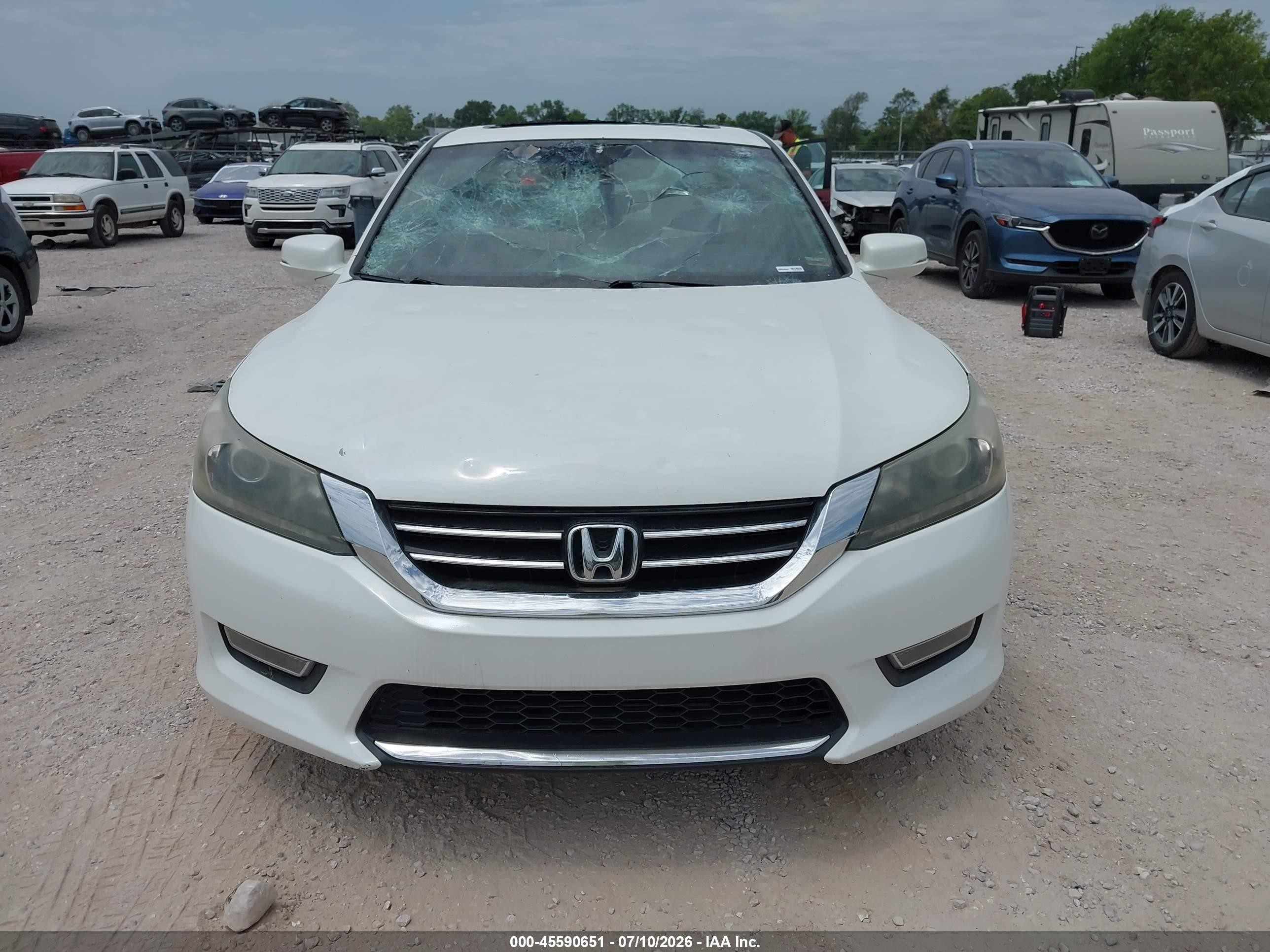 2013 Honda Accord Ex-l V-6 White vin: 1HGCR3F8XDA013079