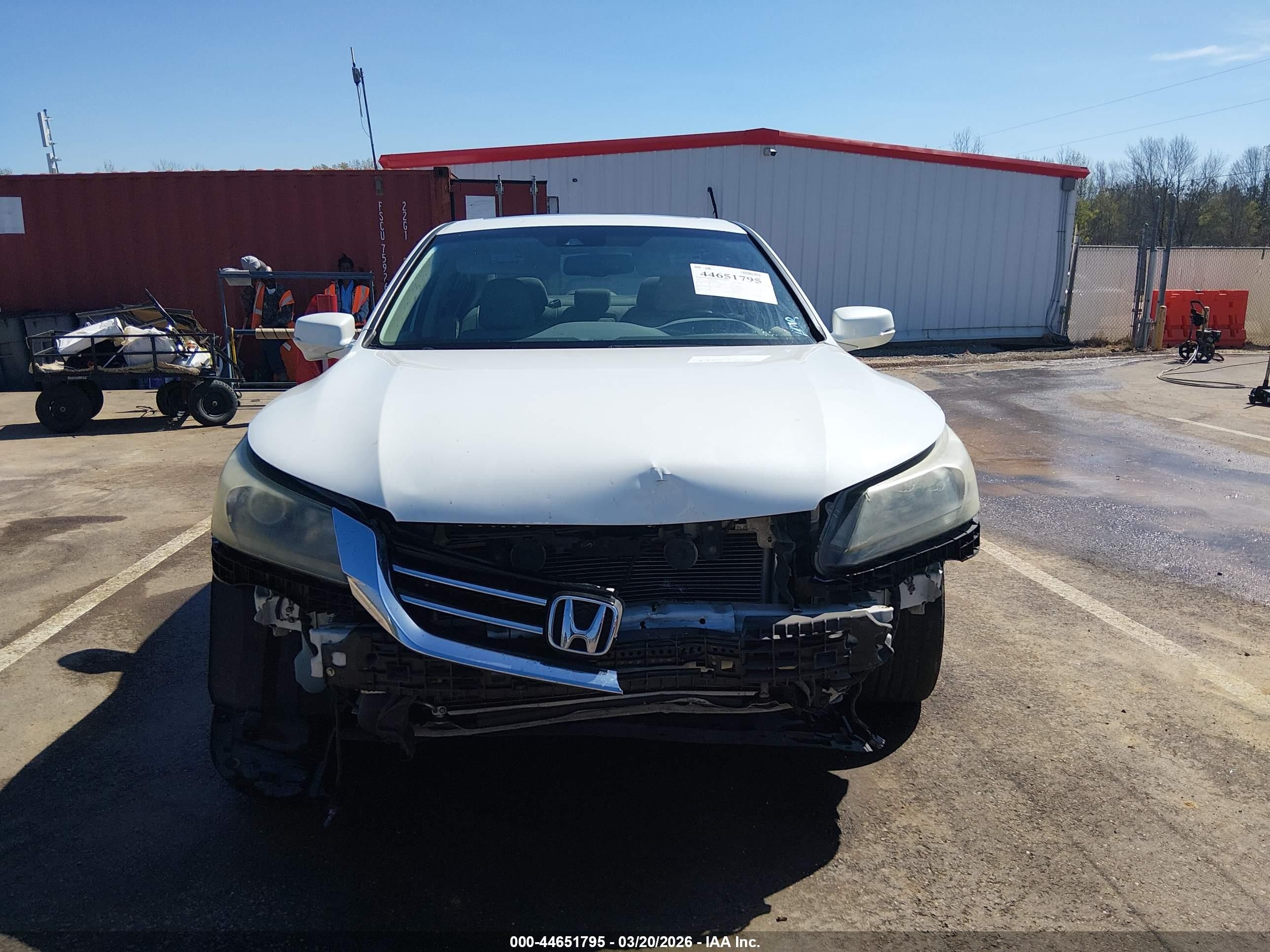 2013 Honda Accord Ex-l V-6 White vin: 1HGCR3F8XDA025460