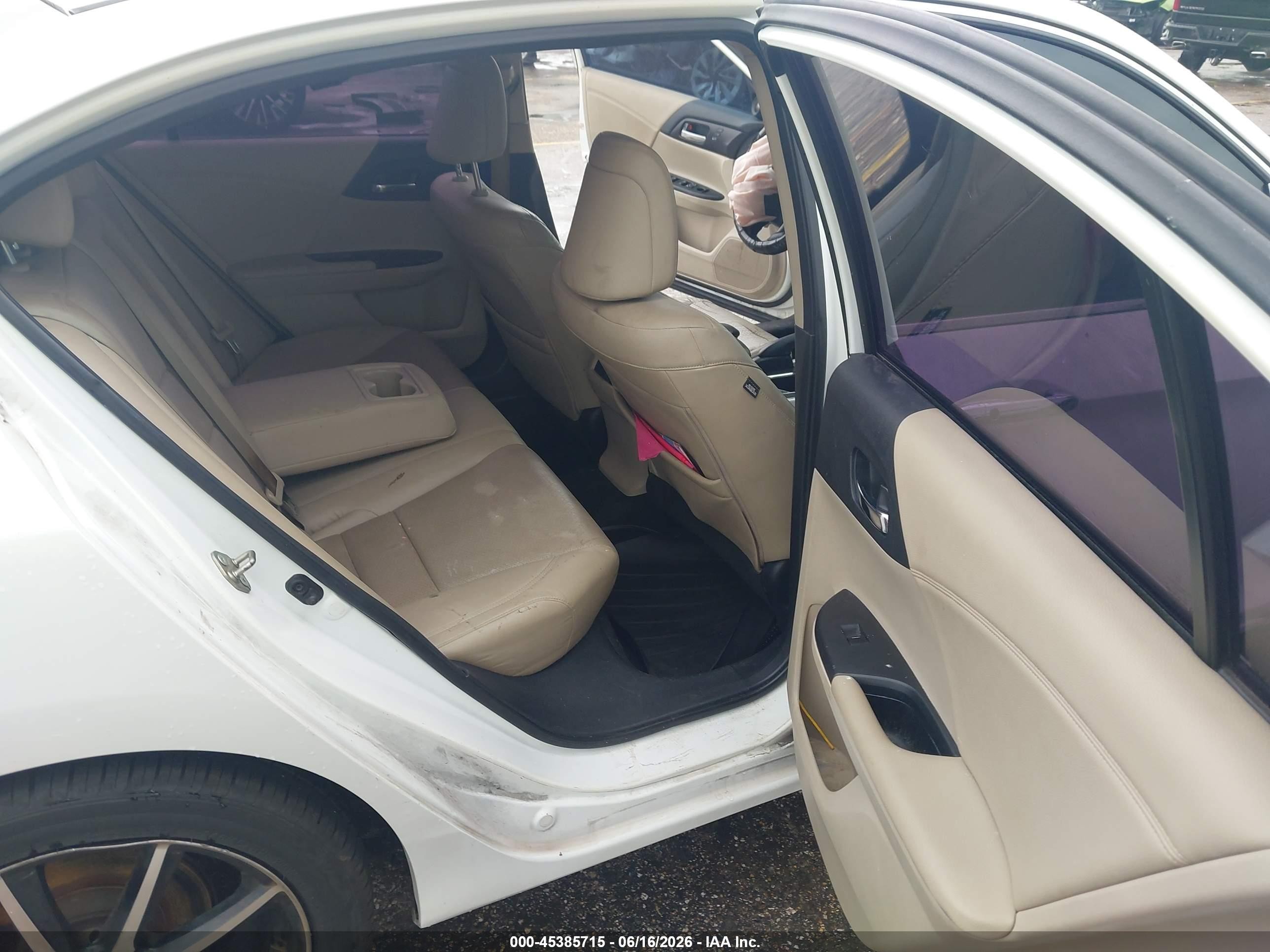 2015 Honda Accord Ex-l V-6 White vin: 1HGCR3F8XFA000254