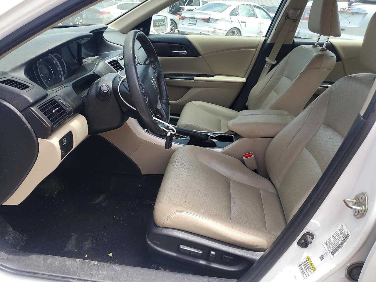 2015 Honda Accord Exl White vin: 1HGCR3F8XFA007124