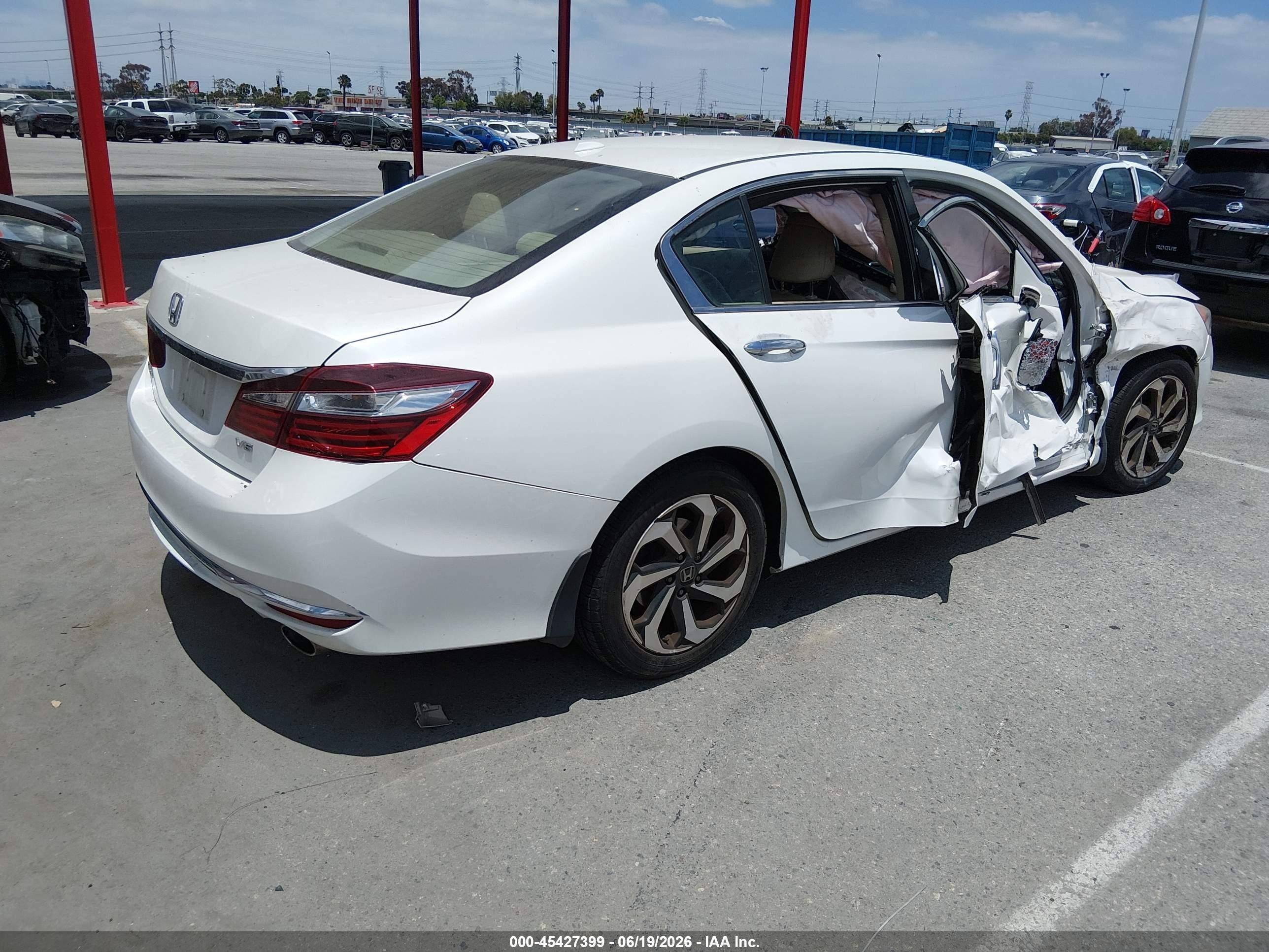 2017 Honda Accord Ex-l V6 White vin: 1HGCR3F8XHA019129