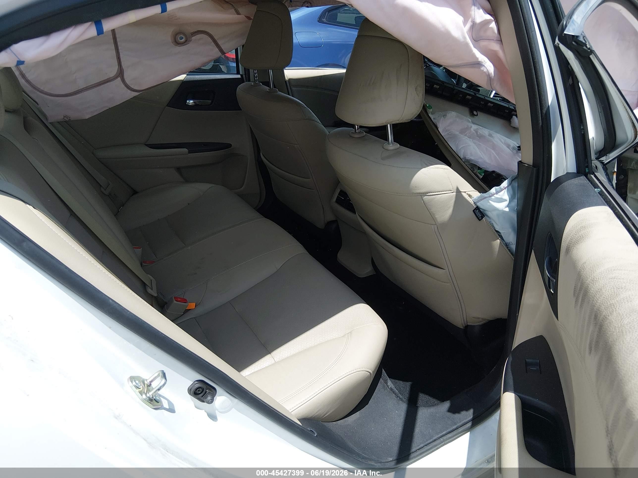 2017 Honda Accord Ex-l V6 White vin: 1HGCR3F8XHA019129