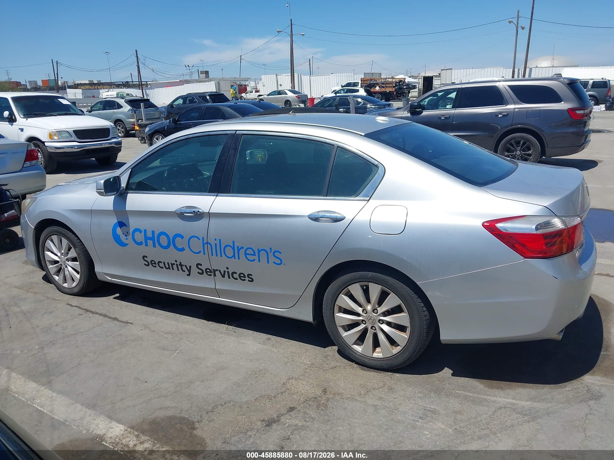 2013 Honda Accord Touring Silver vin: 1HGCR3F90DA039439