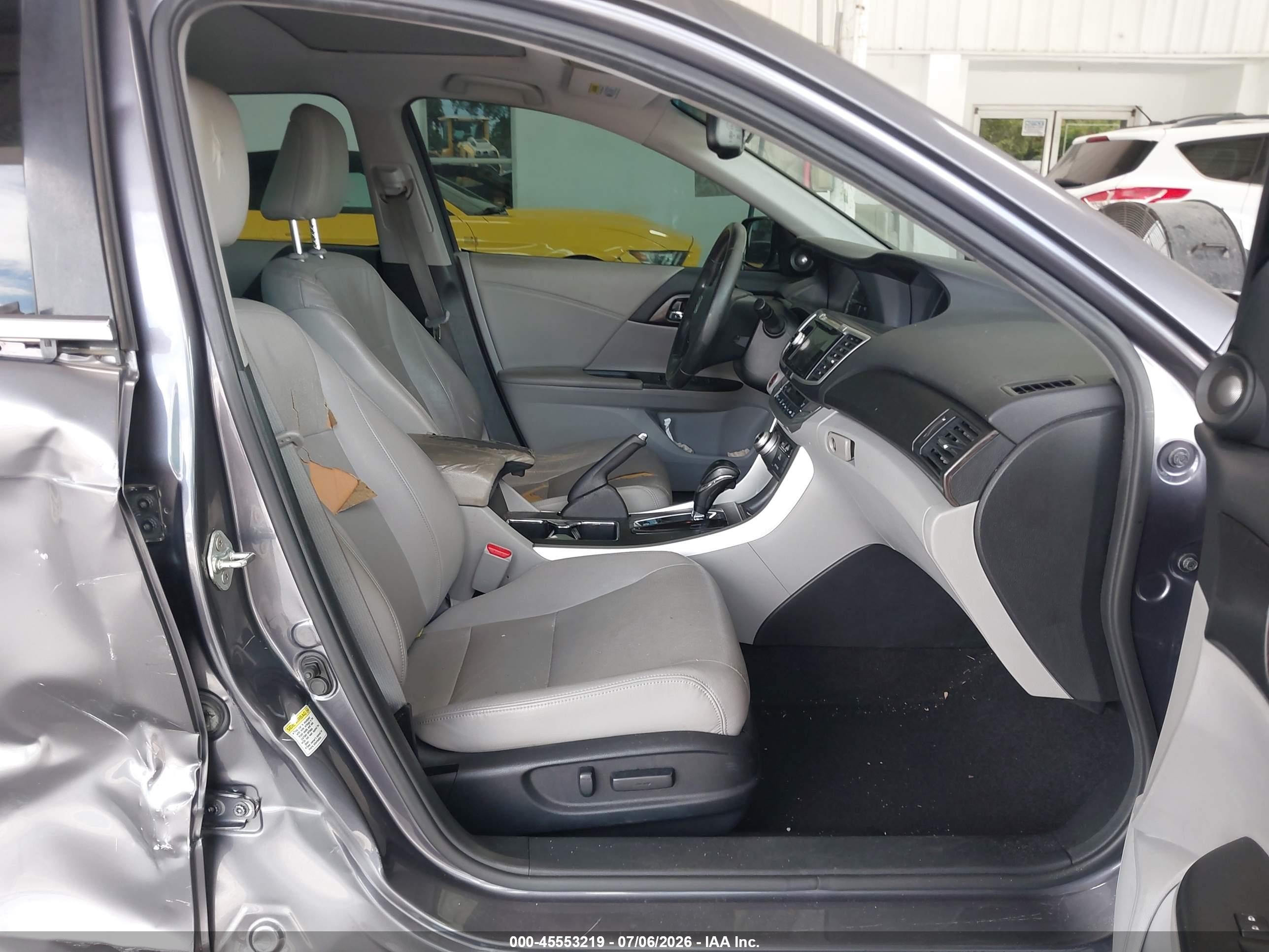 2014 Honda Accord Touring Gray vin: 1HGCR3F91EA010713