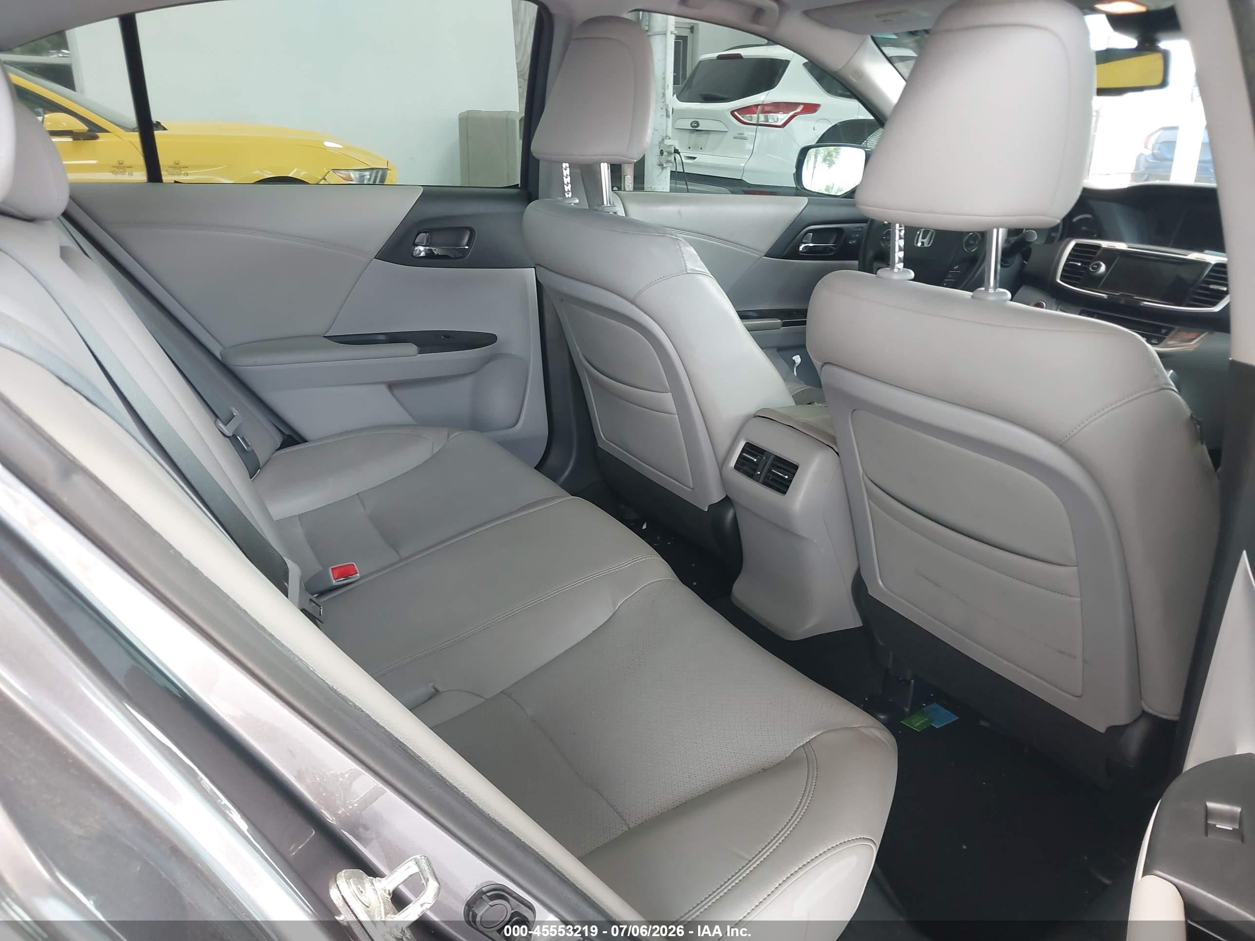 2014 Honda Accord Touring Gray vin: 1HGCR3F91EA010713