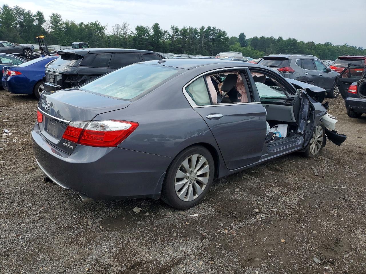 2015 Honda Accord Touring Gray vin: 1HGCR3F91FA034690