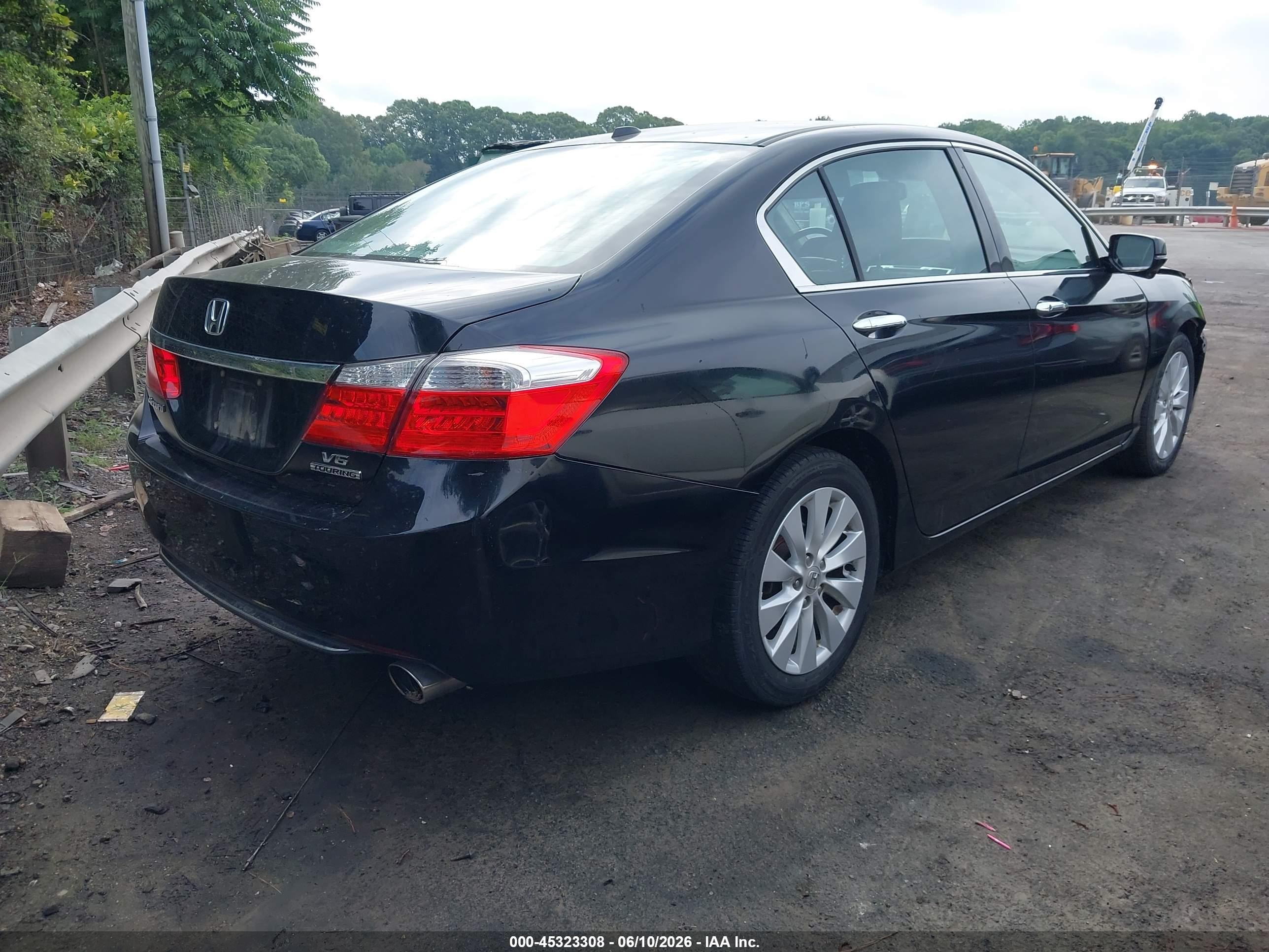 2015 Honda Accord Touring Black vin: 1HGCR3F91FA035046