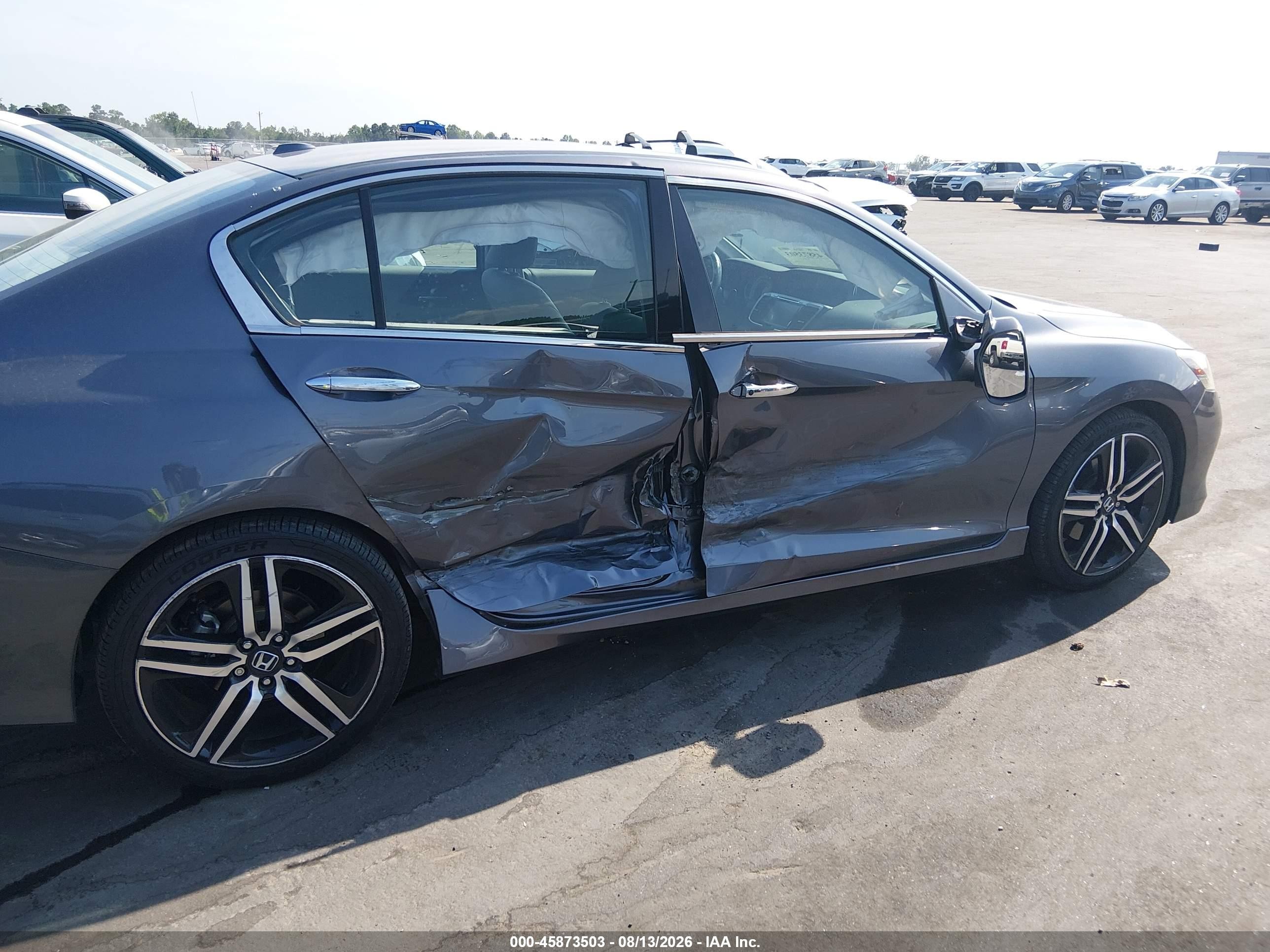 2017 Honda Accord Touring V6 Silver vin: 1HGCR3F91HA035812