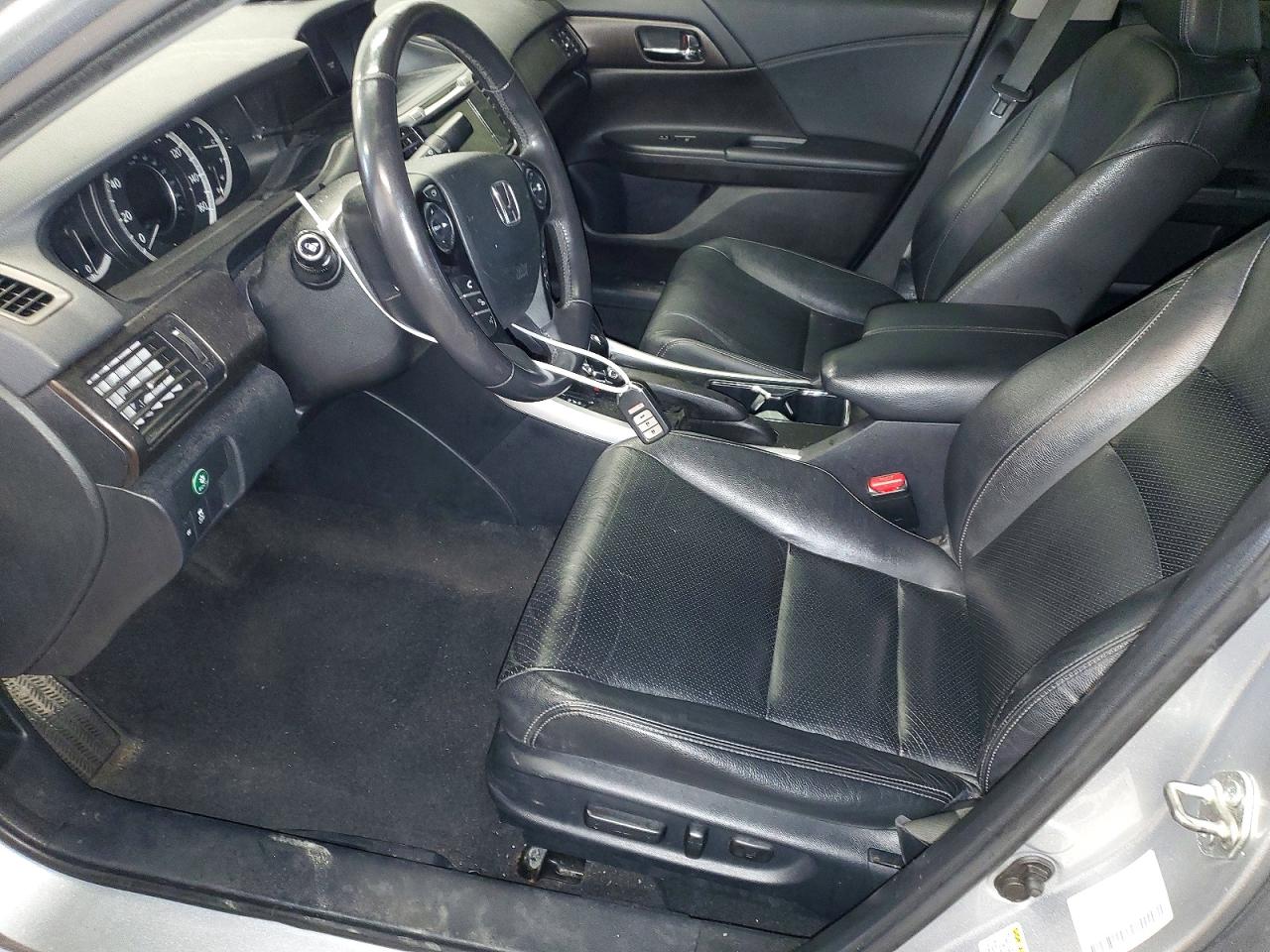 2014 Honda Accord Touring Silver vin: 1HGCR3F92EA007724