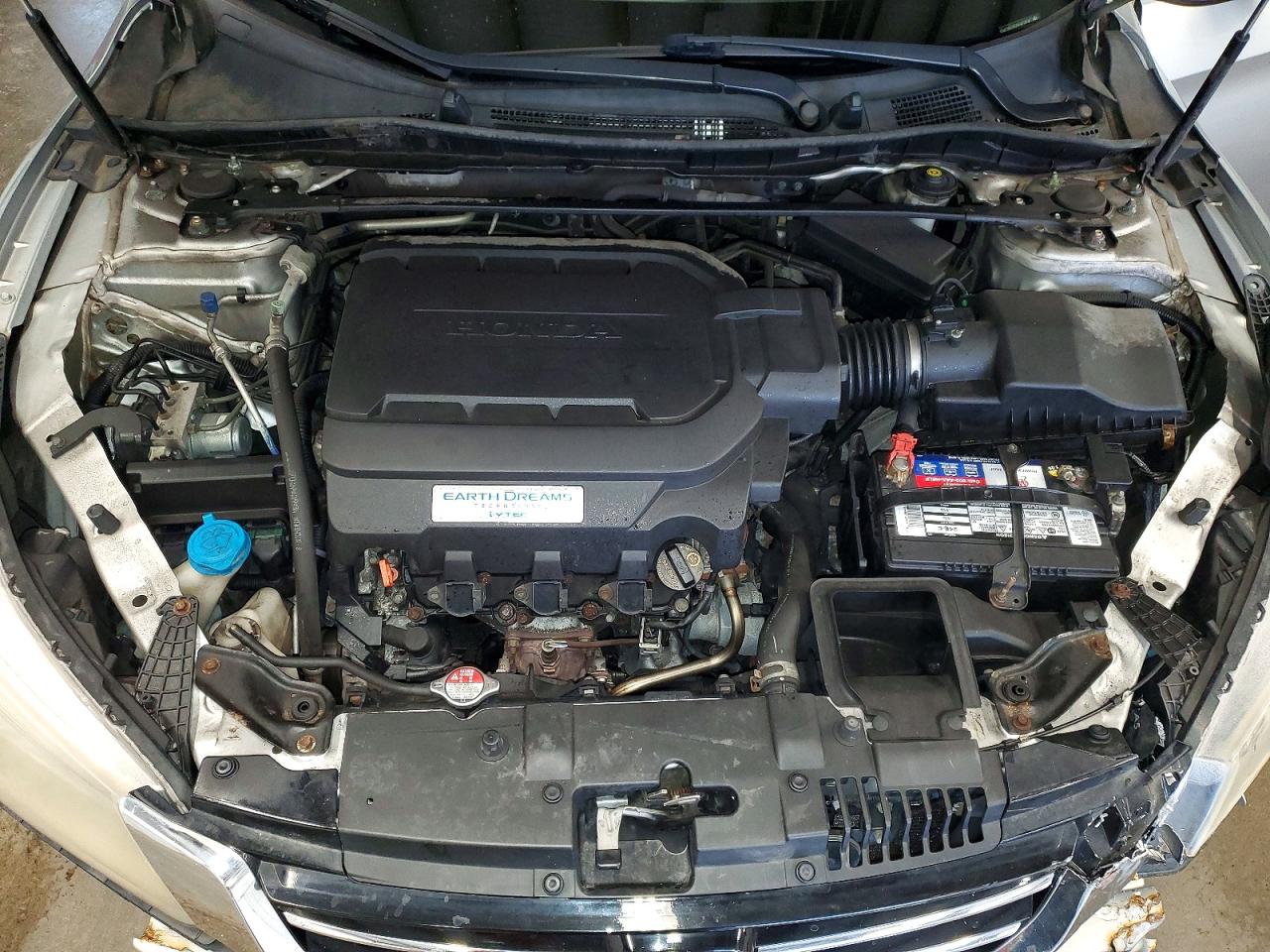 2014 Honda Accord Touring Silver vin: 1HGCR3F92EA007724