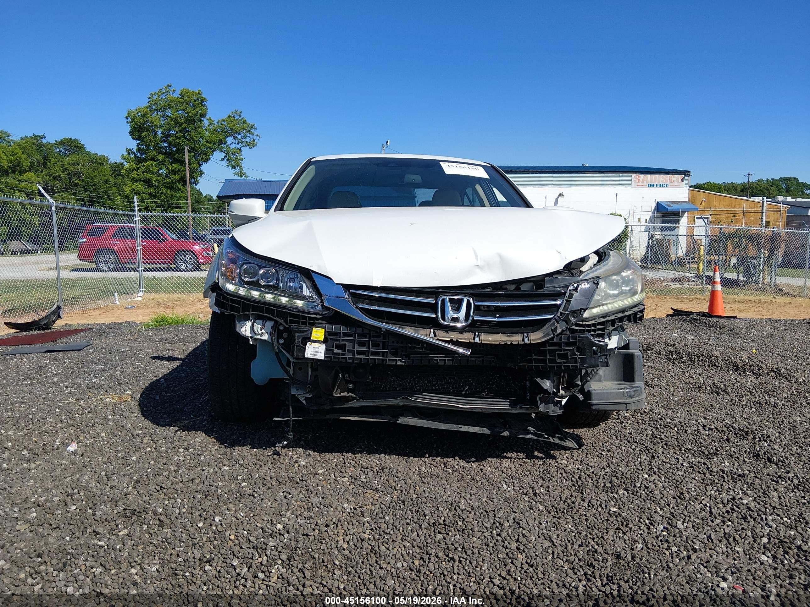2015 Honda Accord Touring White vin: 1HGCR3F92FA025237