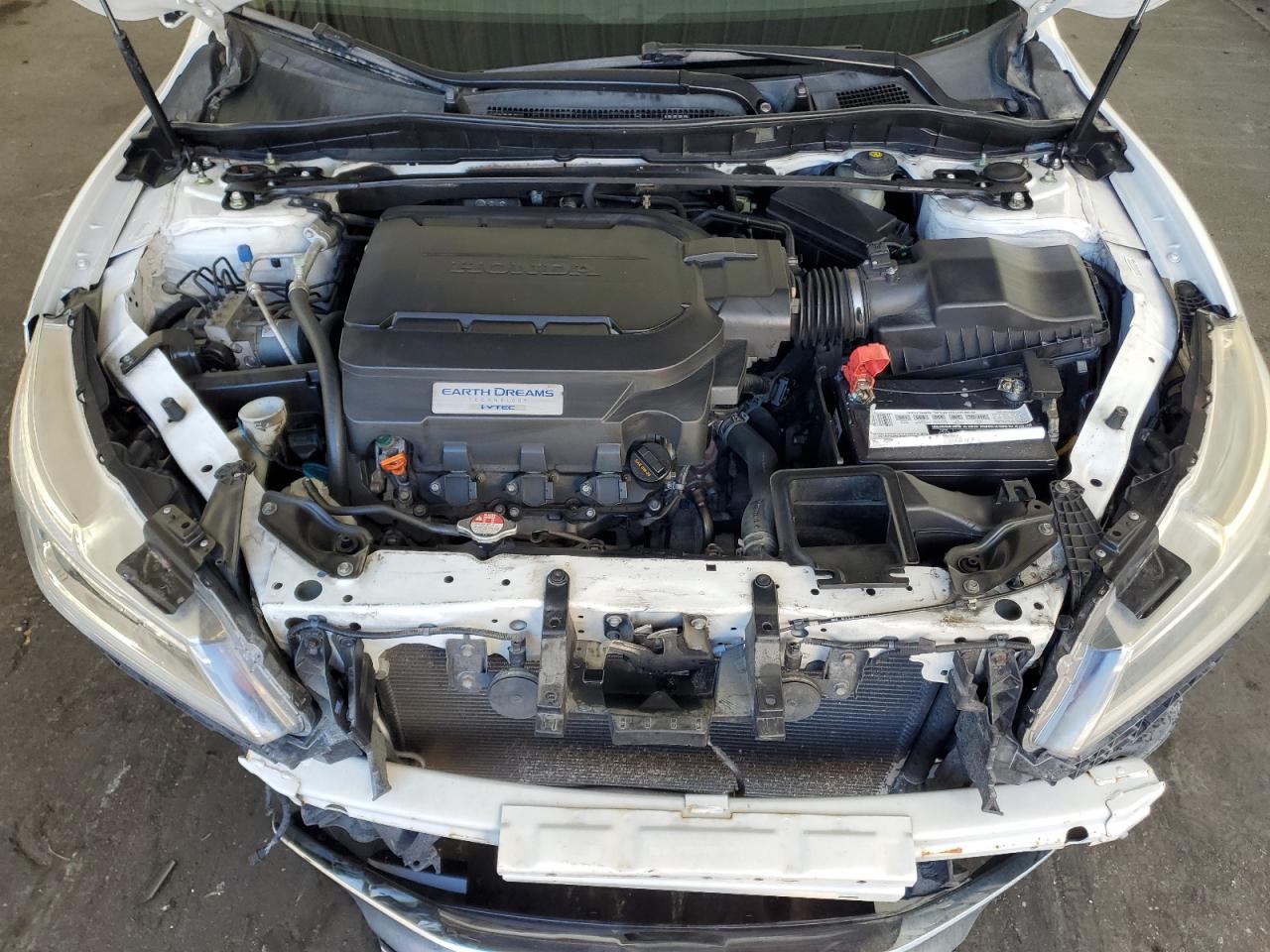 2016 Honda Accord Touring White vin: 1HGCR3F92GA015082 Damage: Front Bumper Reinforcement, Broken, Replacement Required