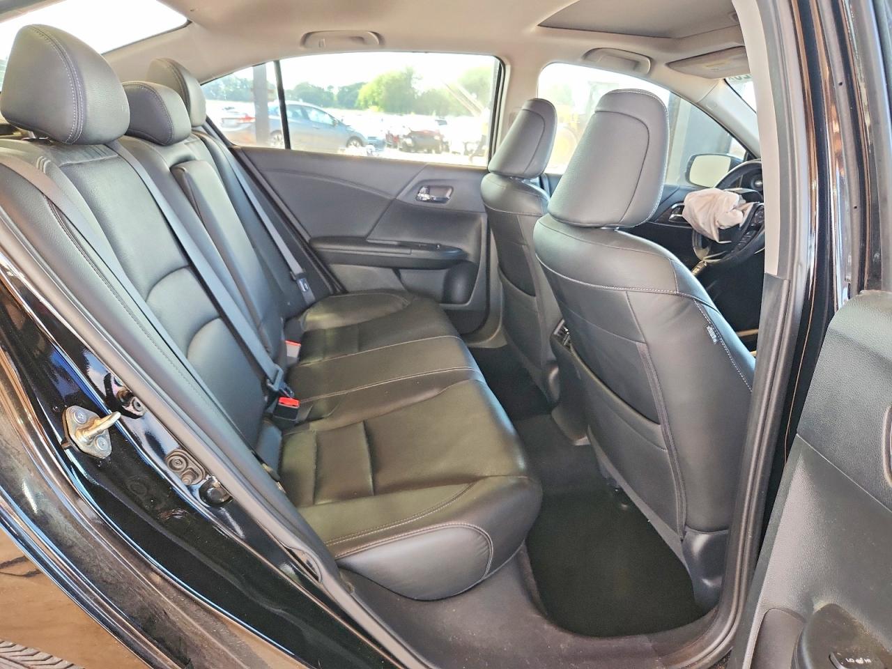2017 Honda Accord Touring Black vin: 1HGCR3F92HA020638