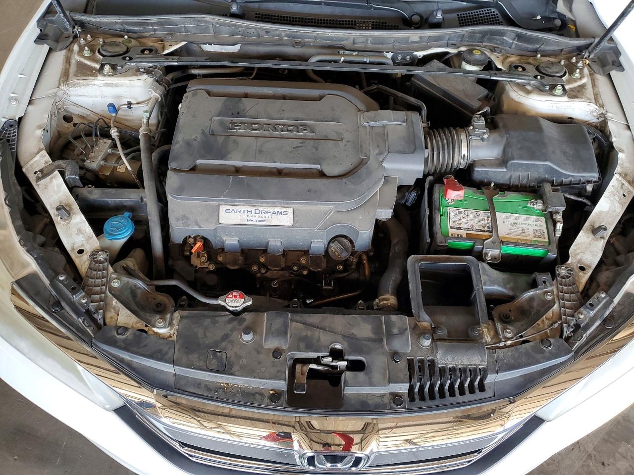 2016 Honda Accord Touring Белый vin: 1HGCR3F93GA021411