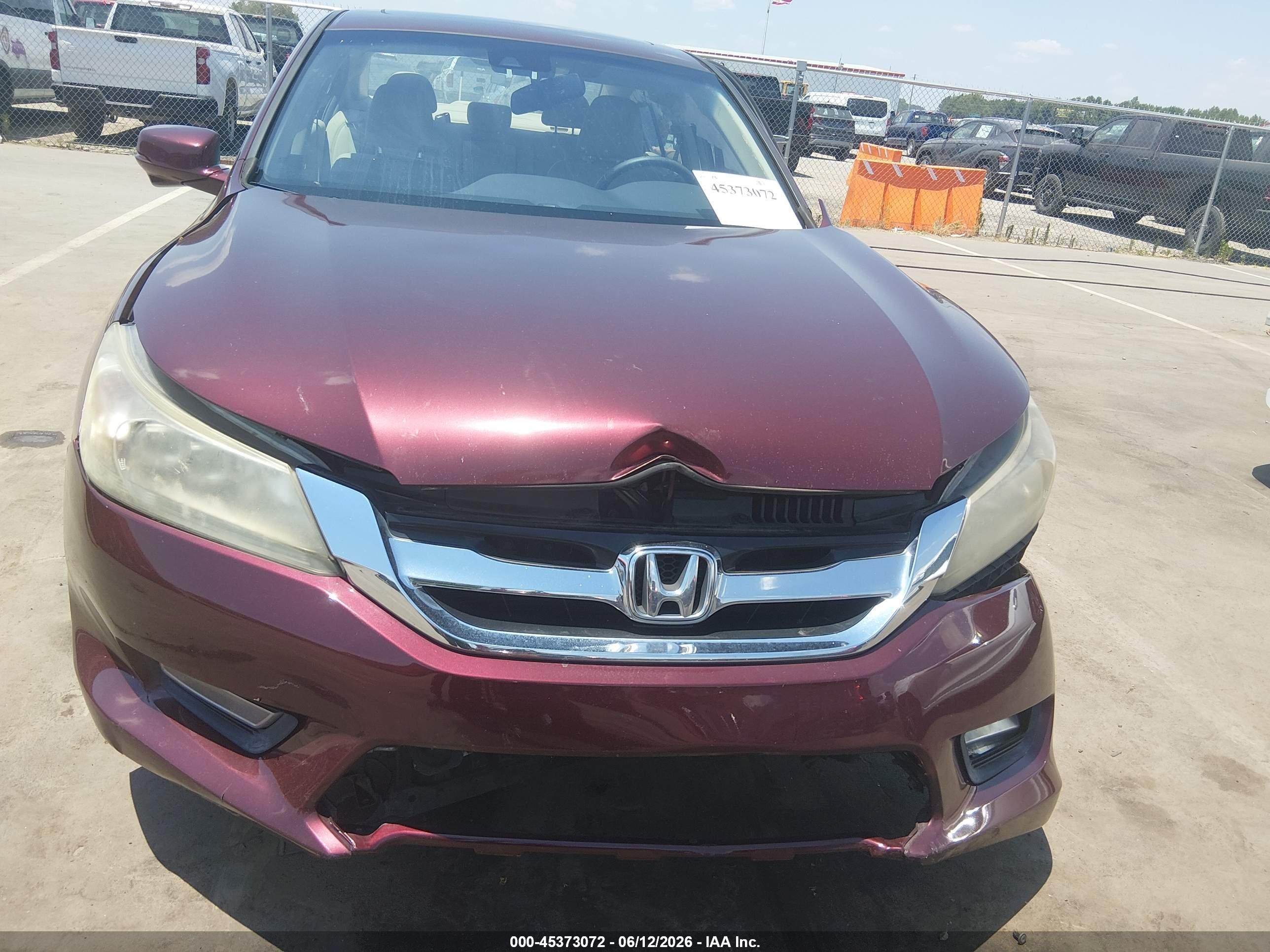 2013 Honda Accord Touring Maroon vin: 1HGCR3F94DA022949