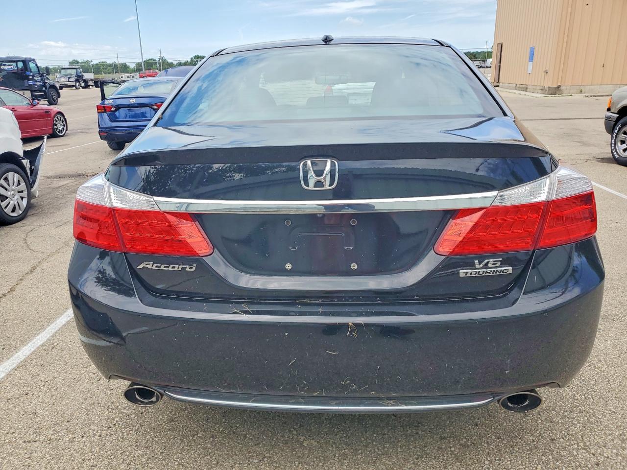 2015 Honda Accord Touring Черный vin: 1HGCR3F94FA008830
