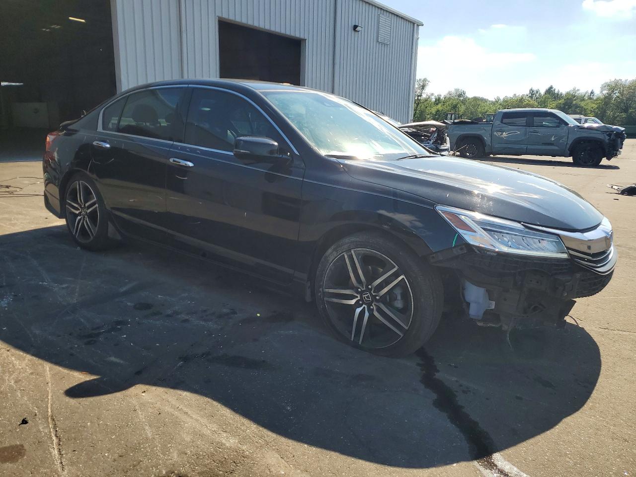 2016 Honda Accord Touring Black vin: 1HGCR3F94GA010546