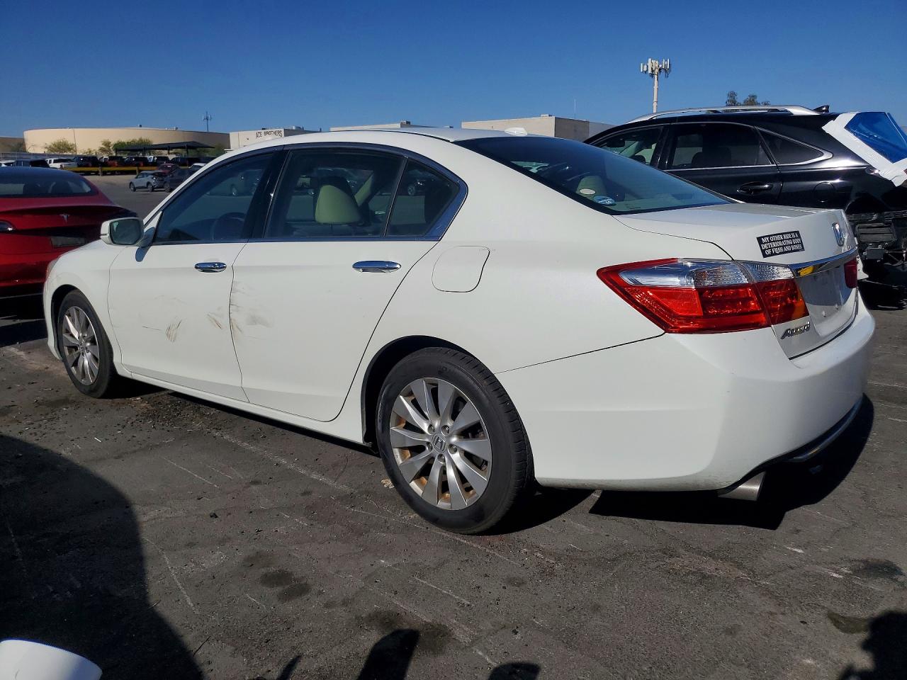 2013 Honda Accord Touring White vin: 1HGCR3F95DA010048