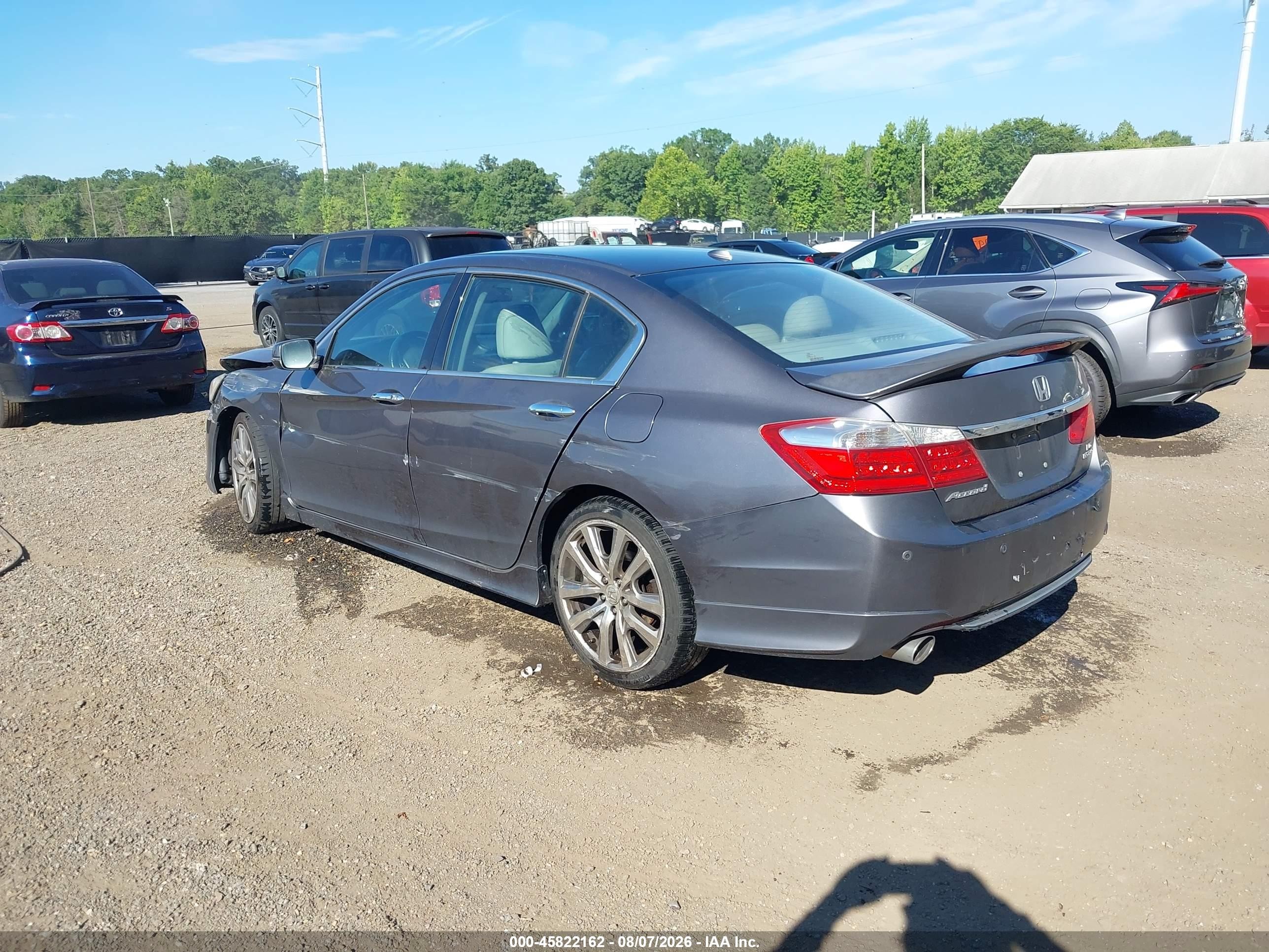 2015 Honda Accord Touring Gray vin: 1HGCR3F95FA004303