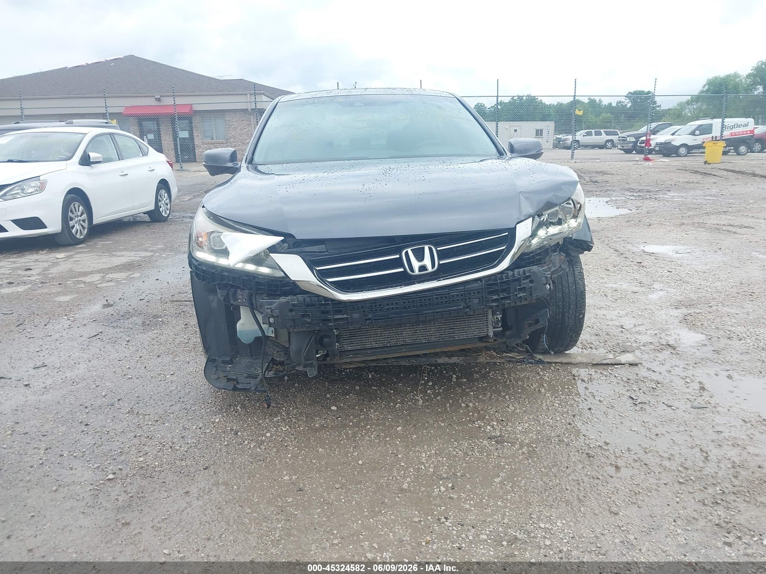2013 Honda Accord Touring Gray vin: 1HGCR3F97DA033301
