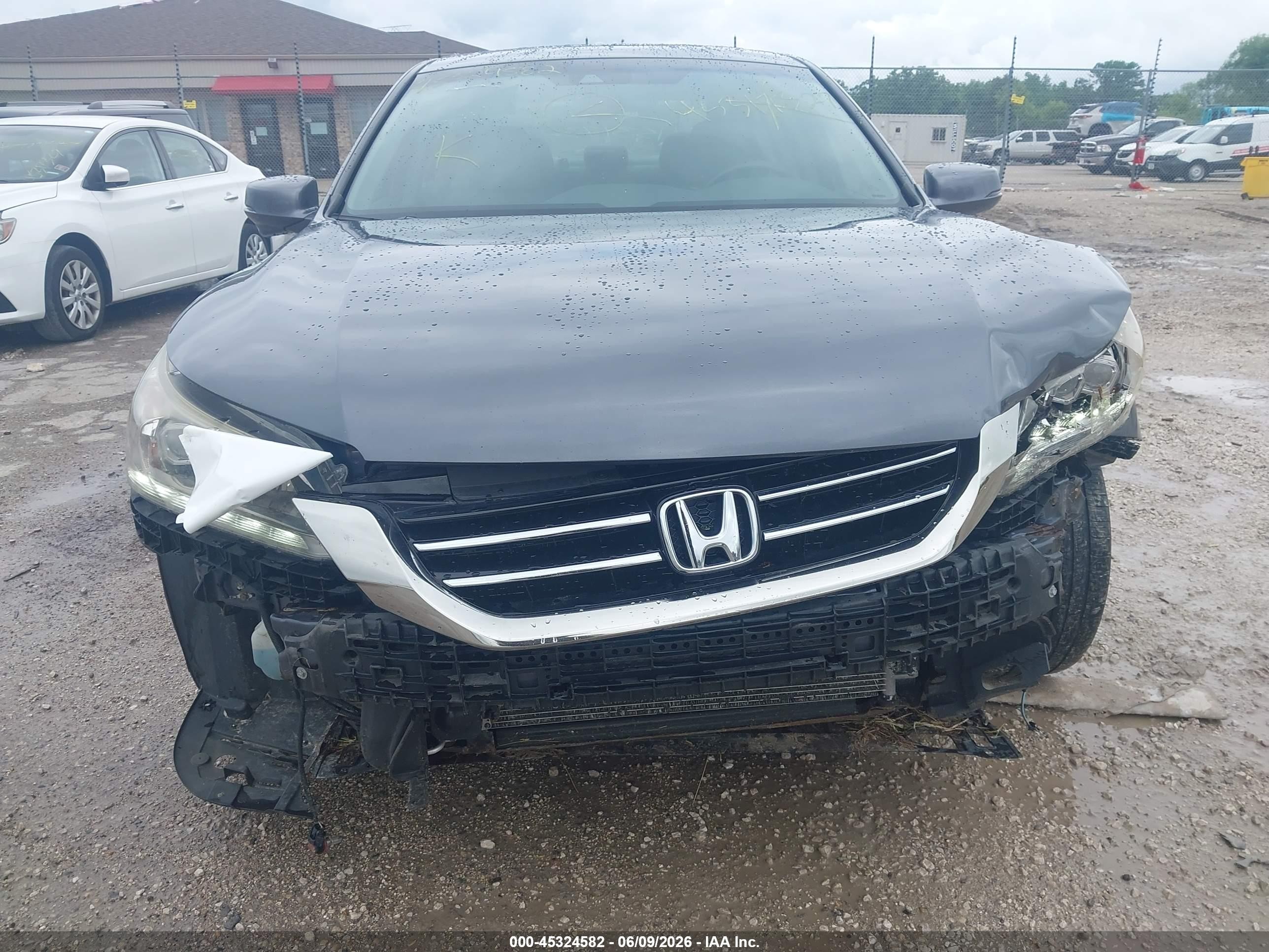 2013 Honda Accord Touring Gray vin: 1HGCR3F97DA033301