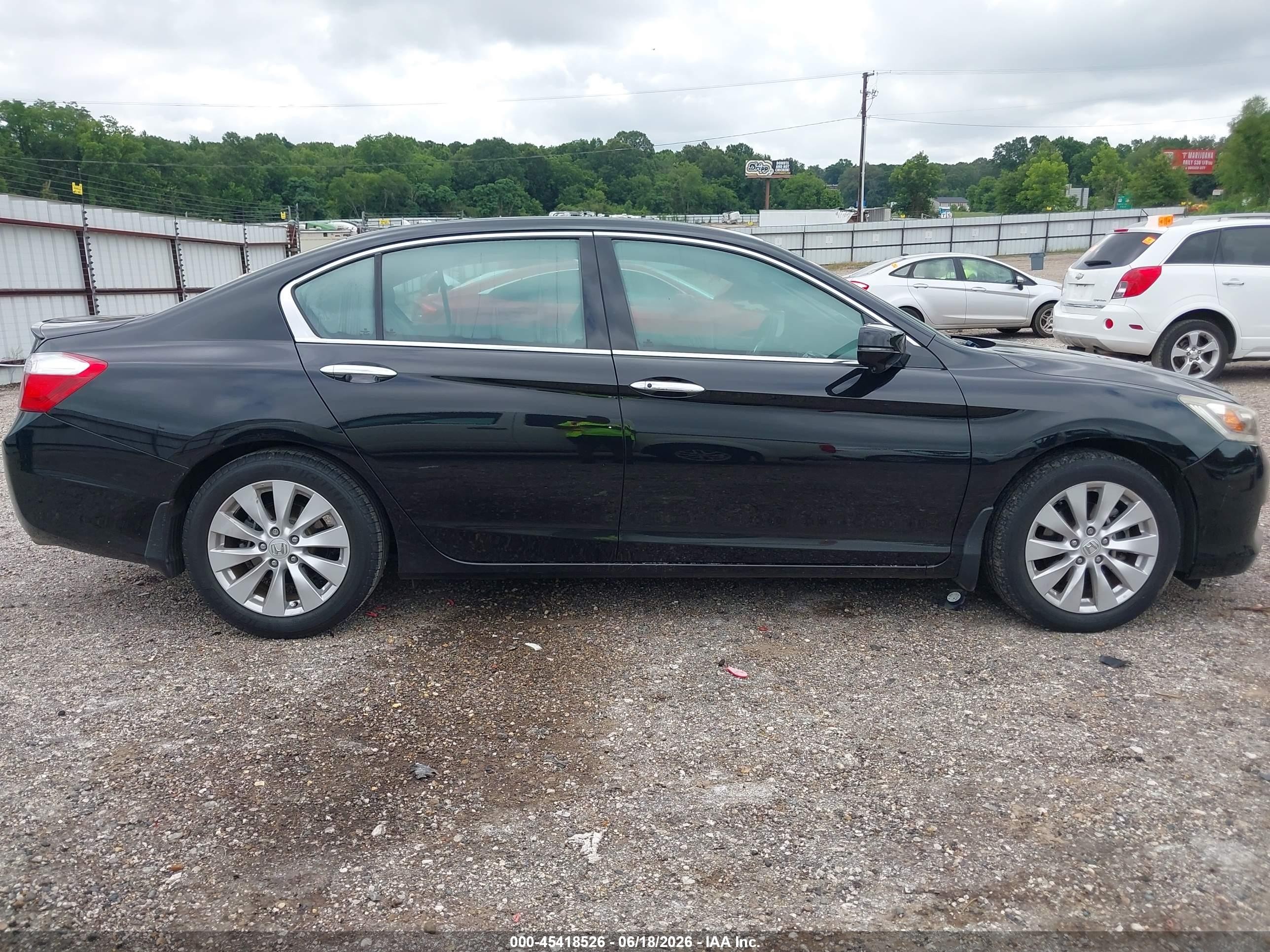 2013 Honda Accord Touring Black vin: 1HGCR3F98DA037423