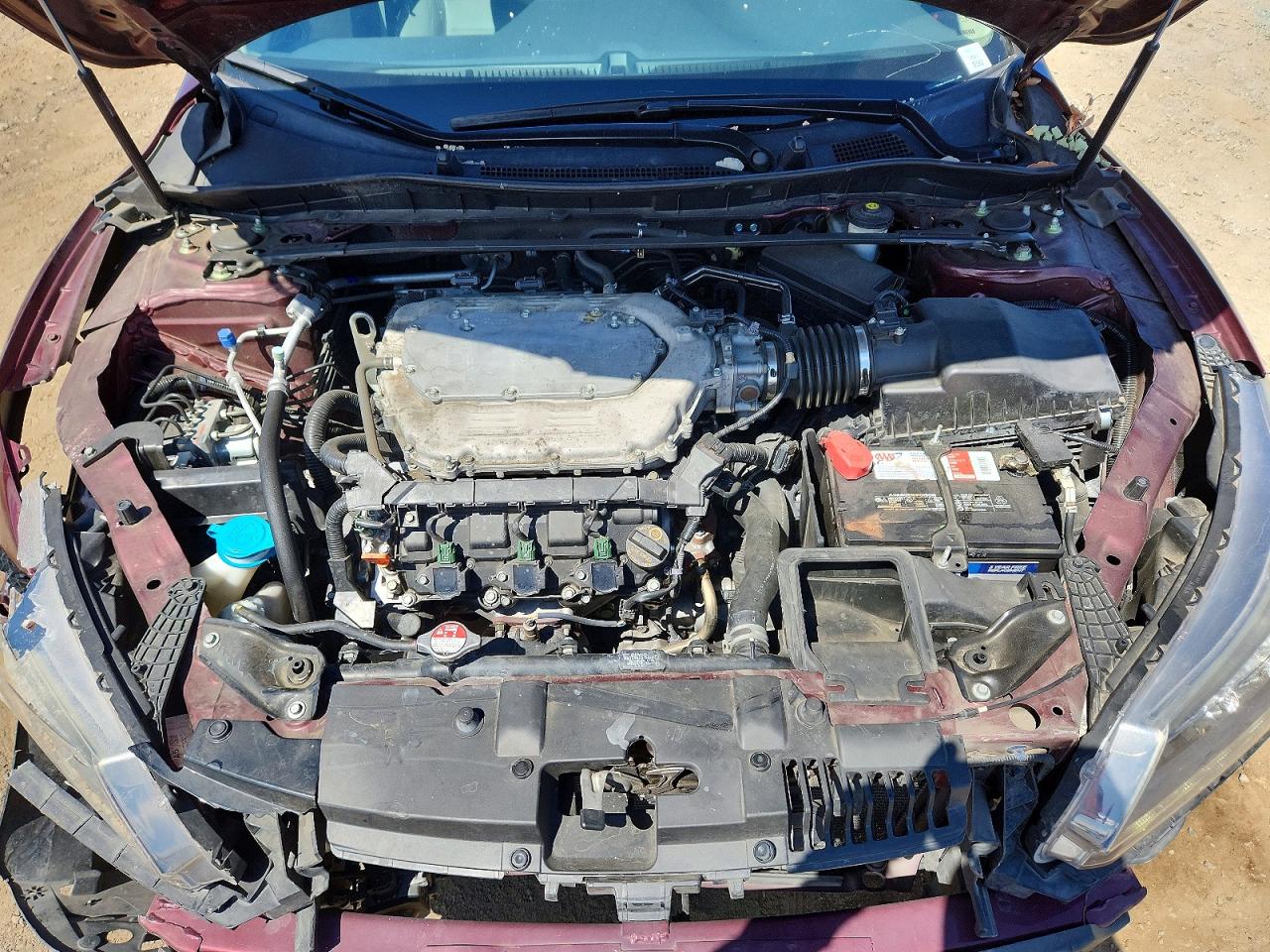 2014 Honda Accord Touring Burgundy vin: 1HGCR3F98EA015259