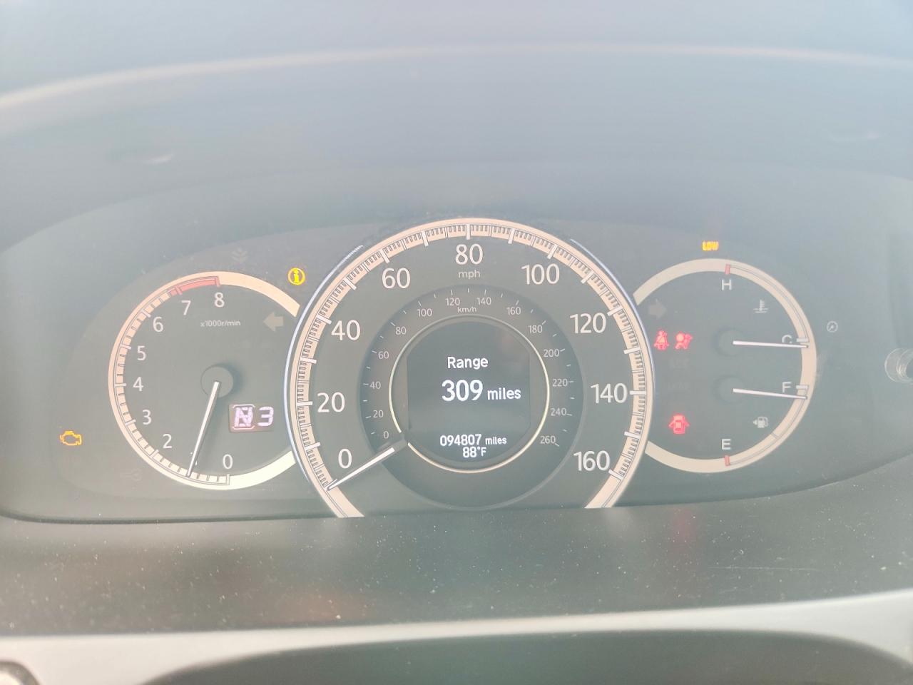 2013 Honda Accord Touring White vin: 1HGCR3F99DA032926