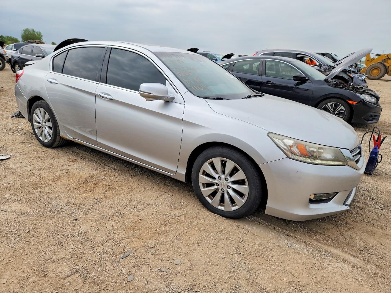 2013 Honda Accord Touring Silver vin: 1HGCR3F99DA047104