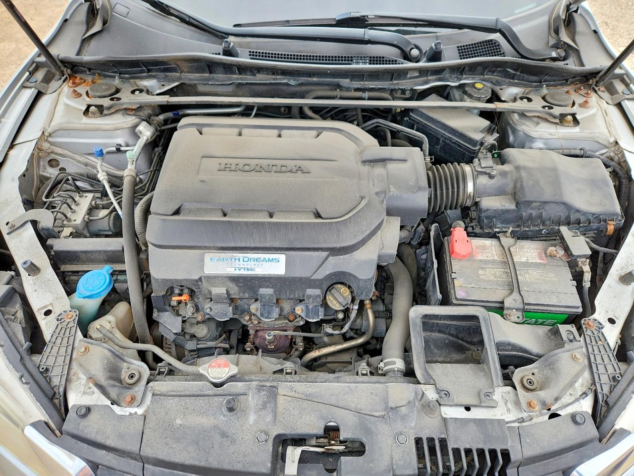 2013 Honda Accord Touring Silver vin: 1HGCR3F99DA047104