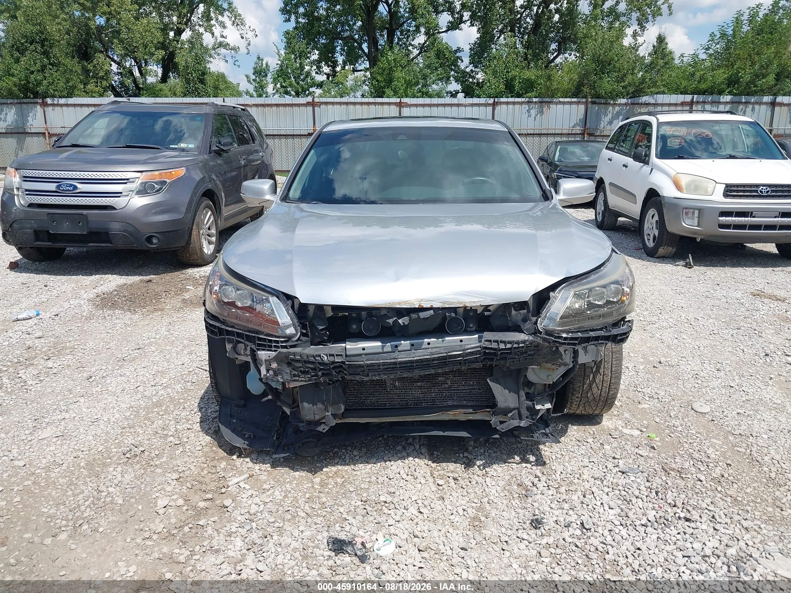 2014 Honda Accord Touring Silver vin: 1HGCR3F99EA010670