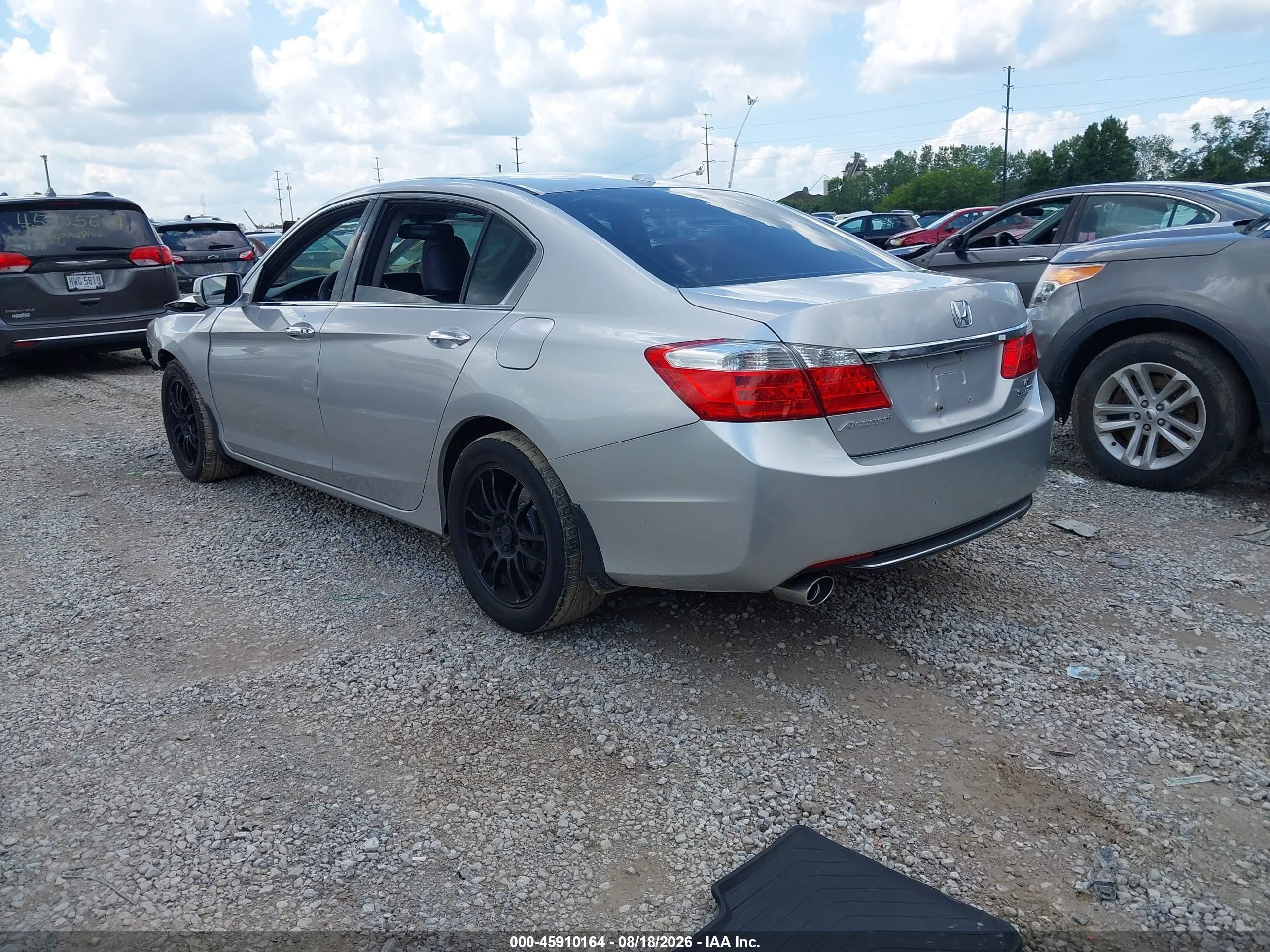 2014 Honda Accord Touring Silver vin: 1HGCR3F99EA010670