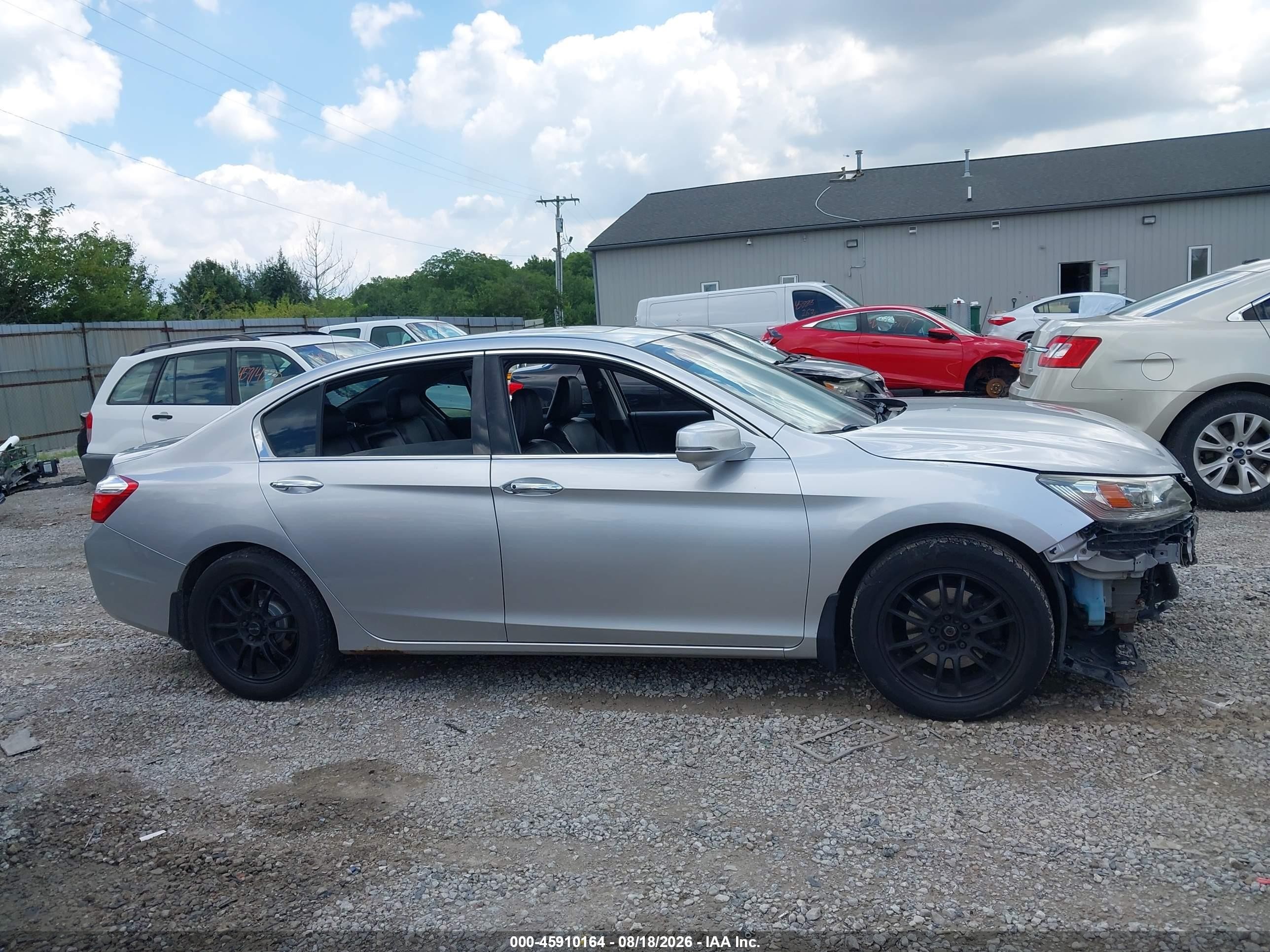 2014 Honda Accord Touring Silver vin: 1HGCR3F99EA010670