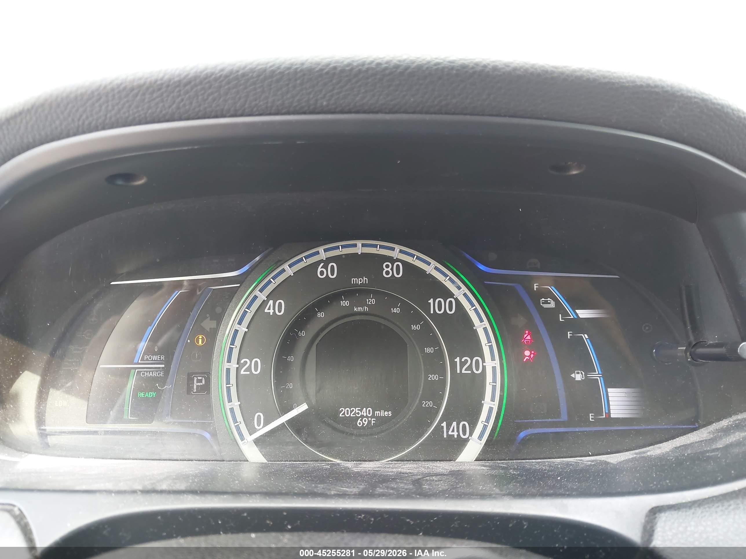 2015 Honda Accord Hybrid   Black vin: 1HGCR6F32FA006376
