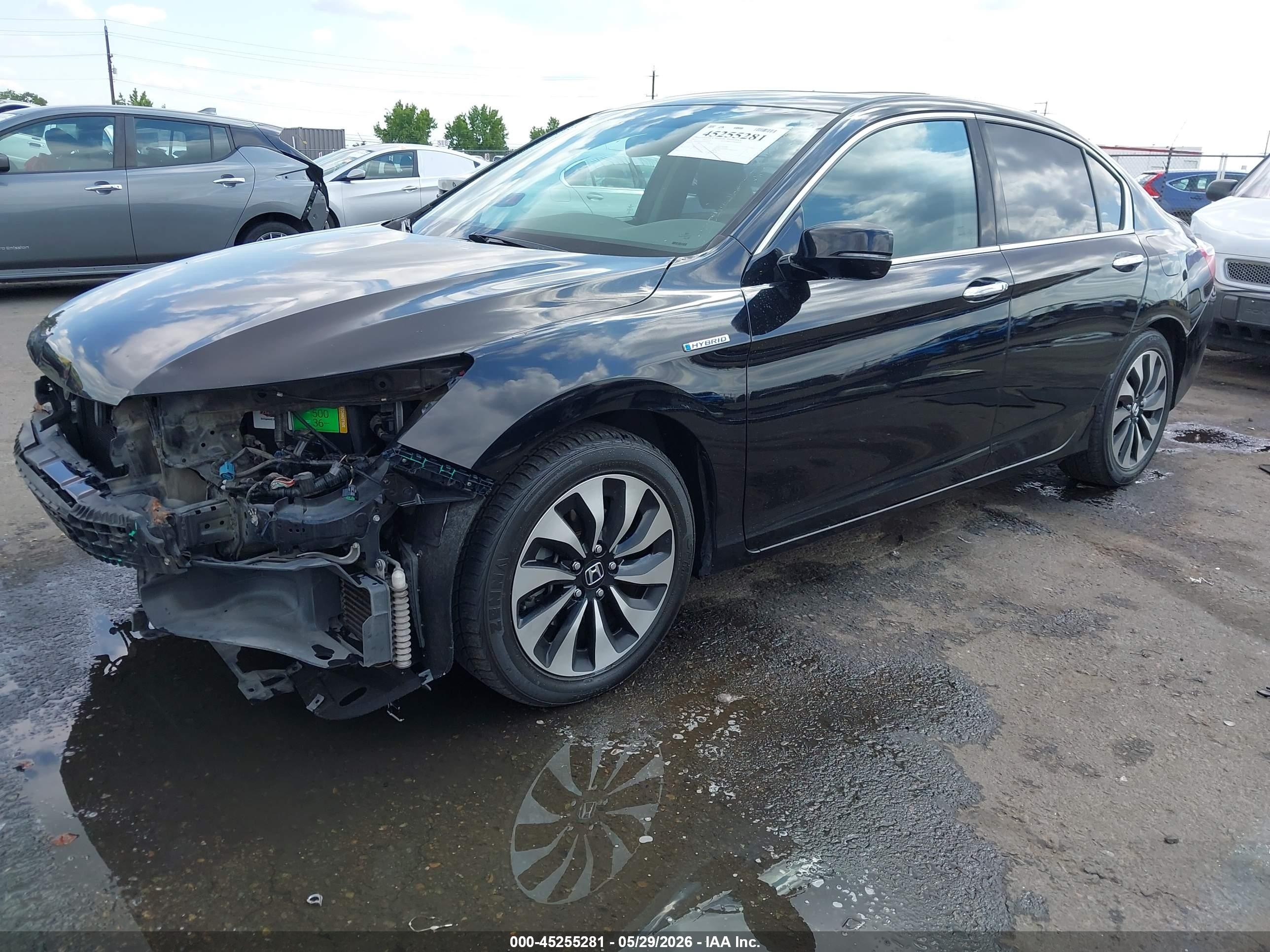 2015 Honda Accord Hybrid   Black vin: 1HGCR6F32FA006376