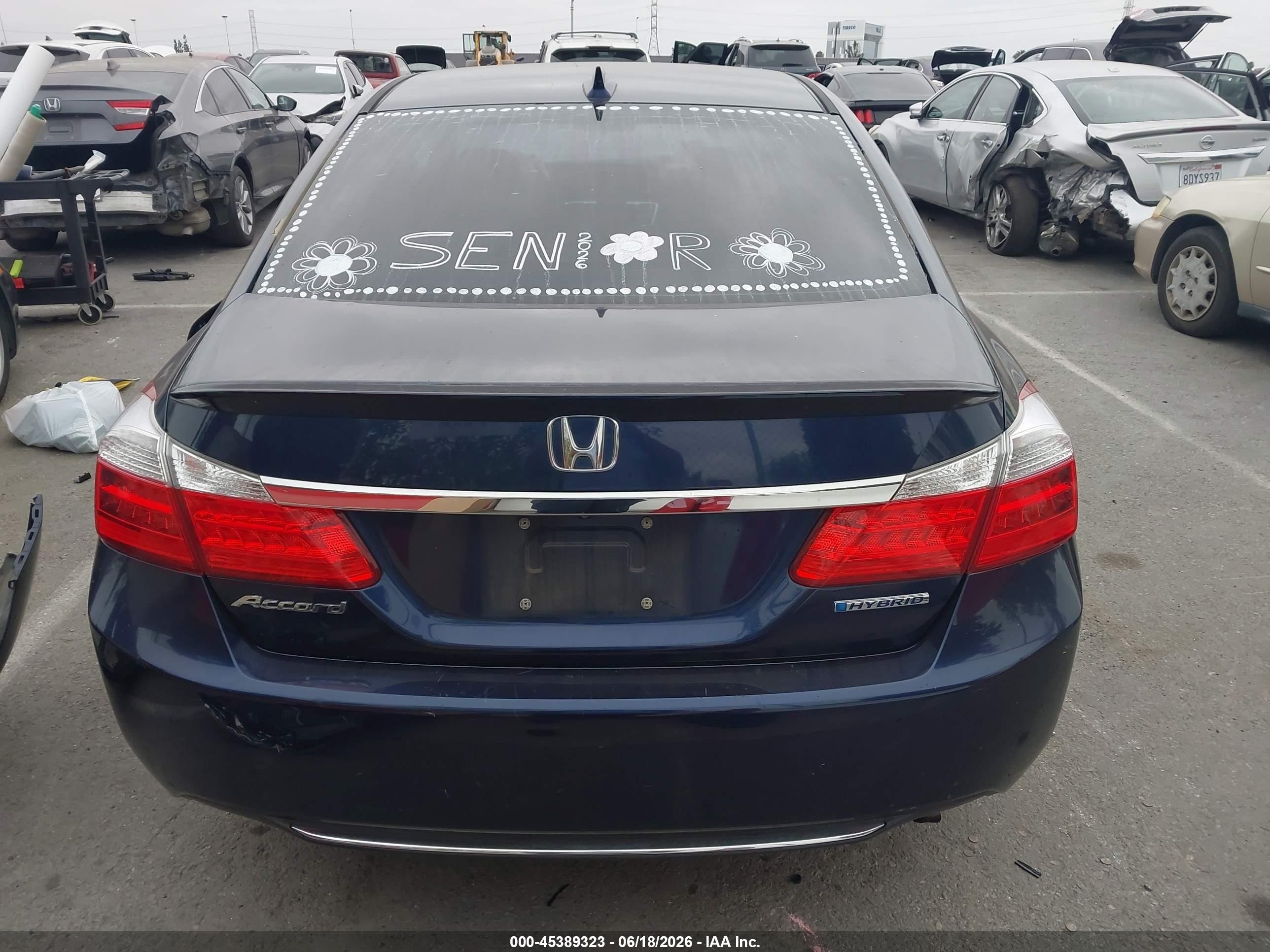 2015 Honda Accord Hybrid   Blue vin: 1HGCR6F32FA010749