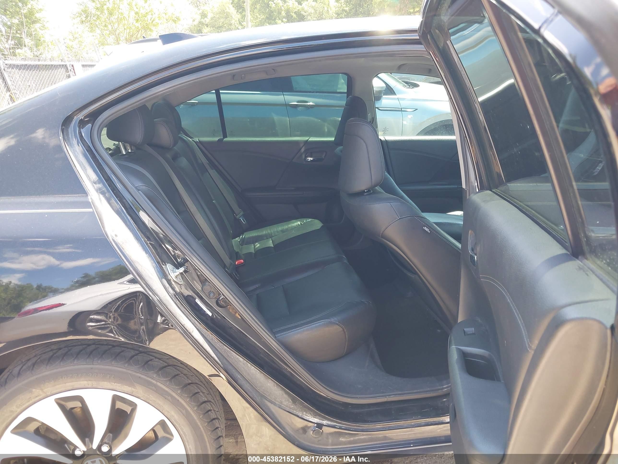 2014 Honda Accord Hybrid Ex-l Black vin: 1HGCR6F52EA005339