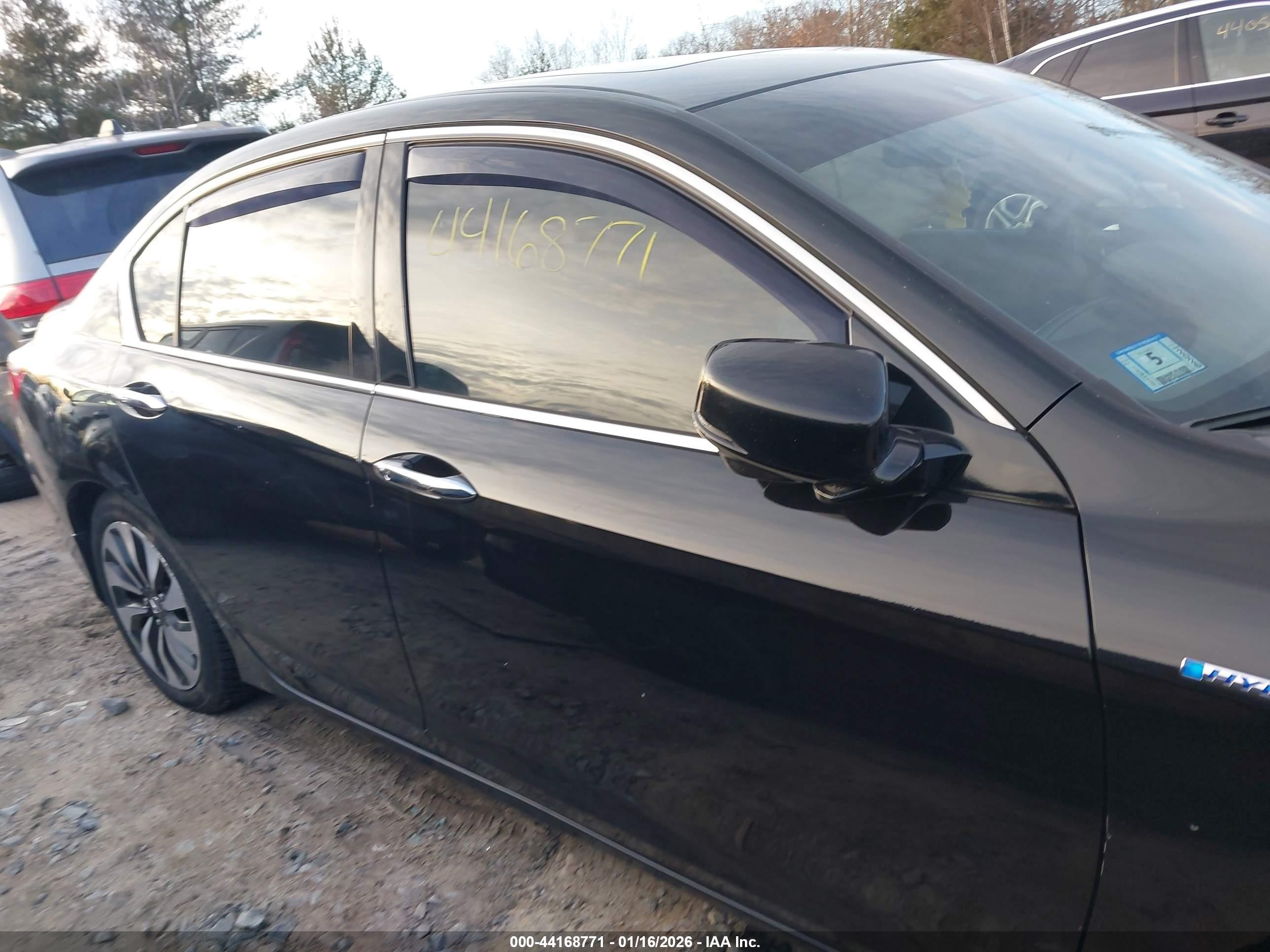 2014 Honda Accord Hybrid Ex-l Черный vin: 1HGCR6F53EA003115